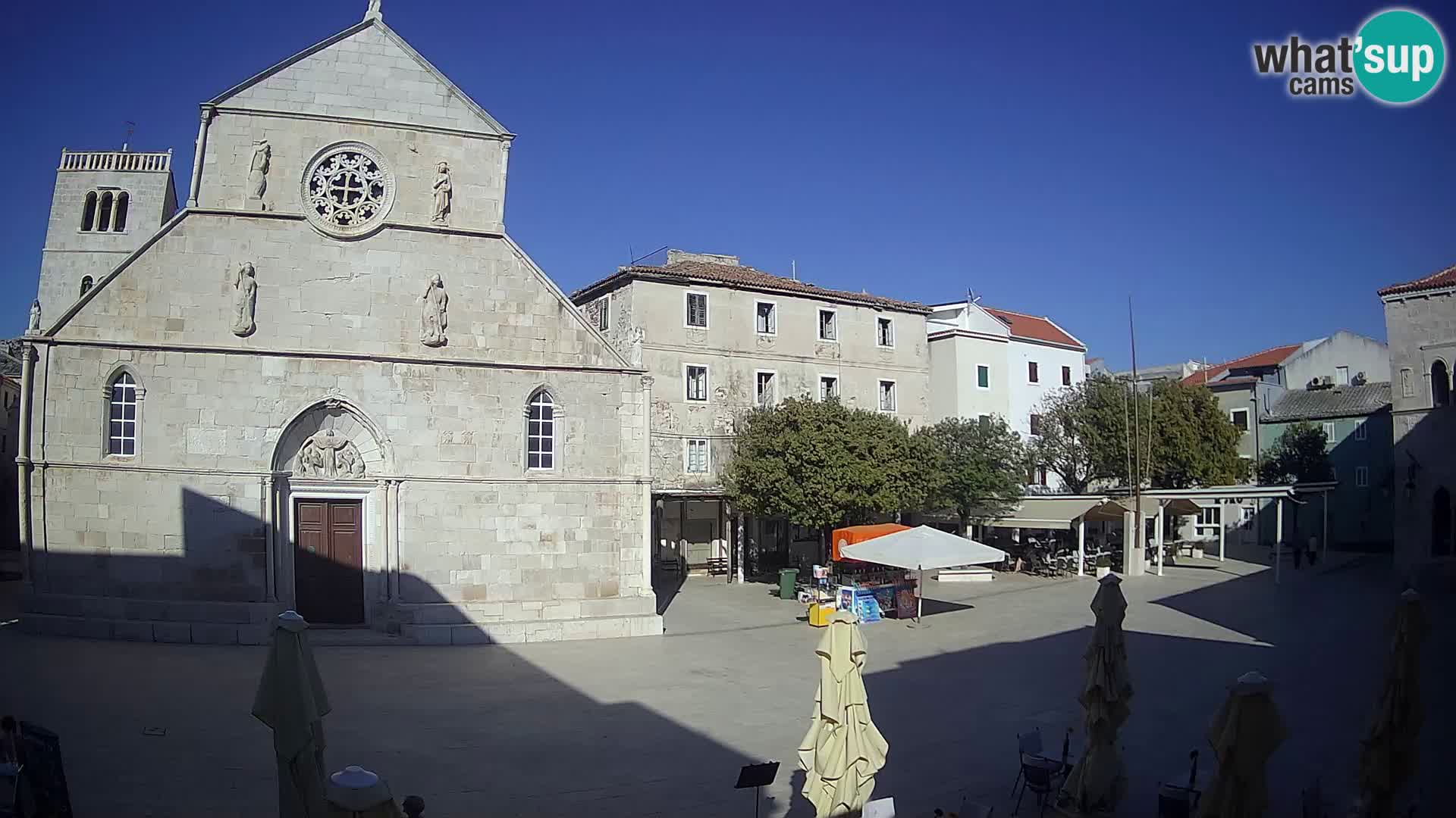 Pag livecam – piazza principale e la basilica di Santa María