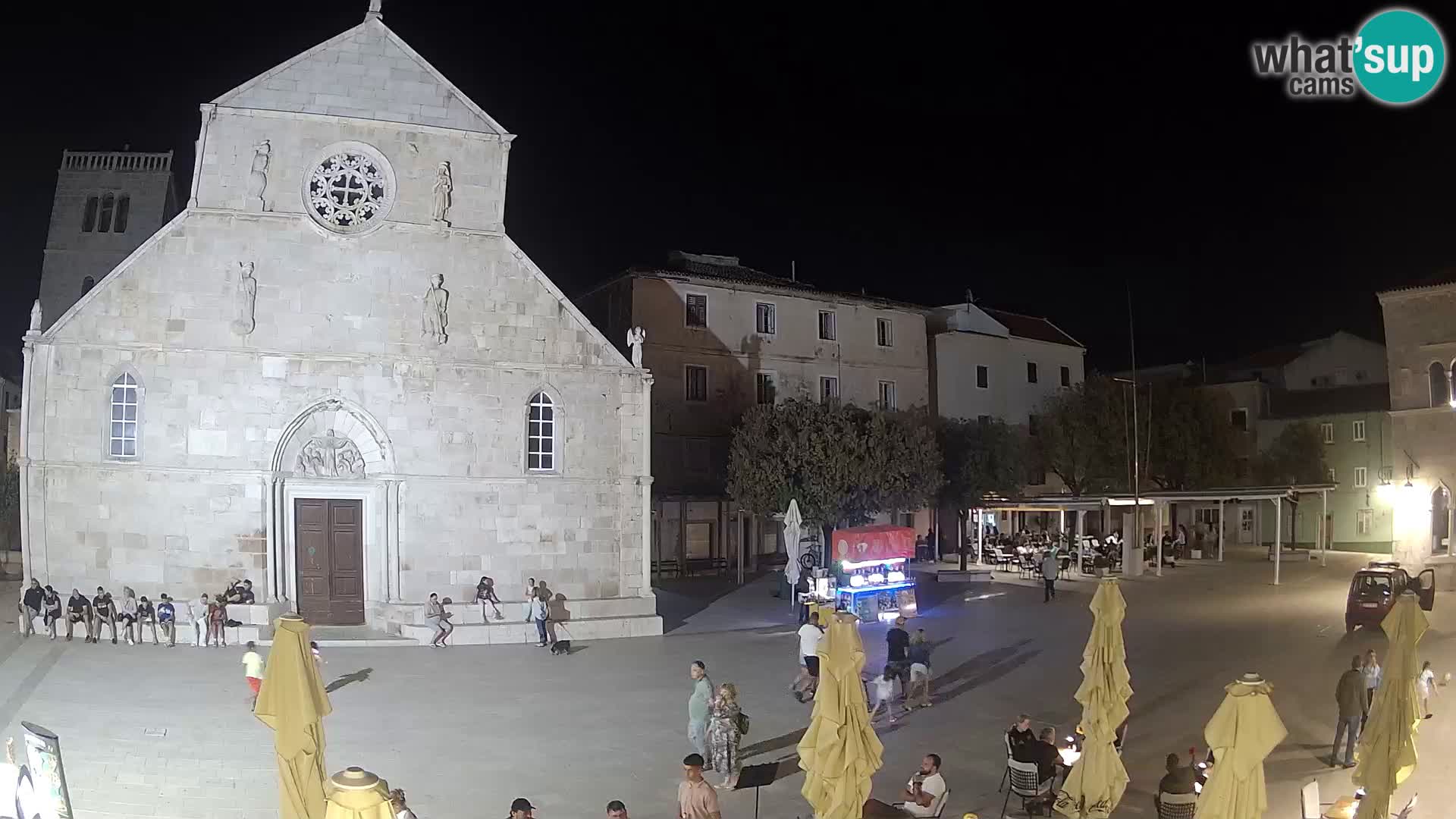Pag livecam – piazza principale e la basilica di Santa María