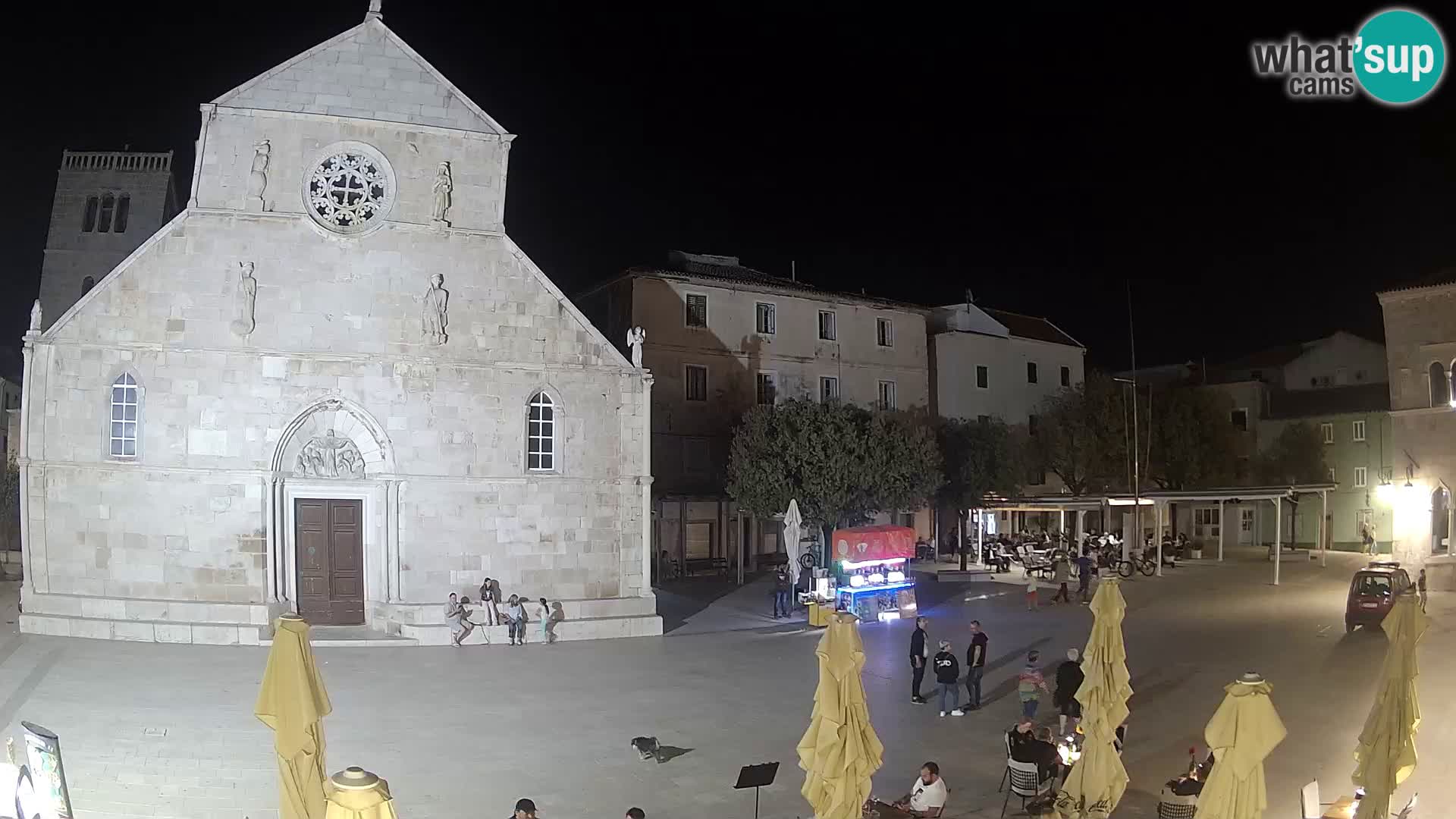 Pag livecam – piazza principale e la basilica di Santa María