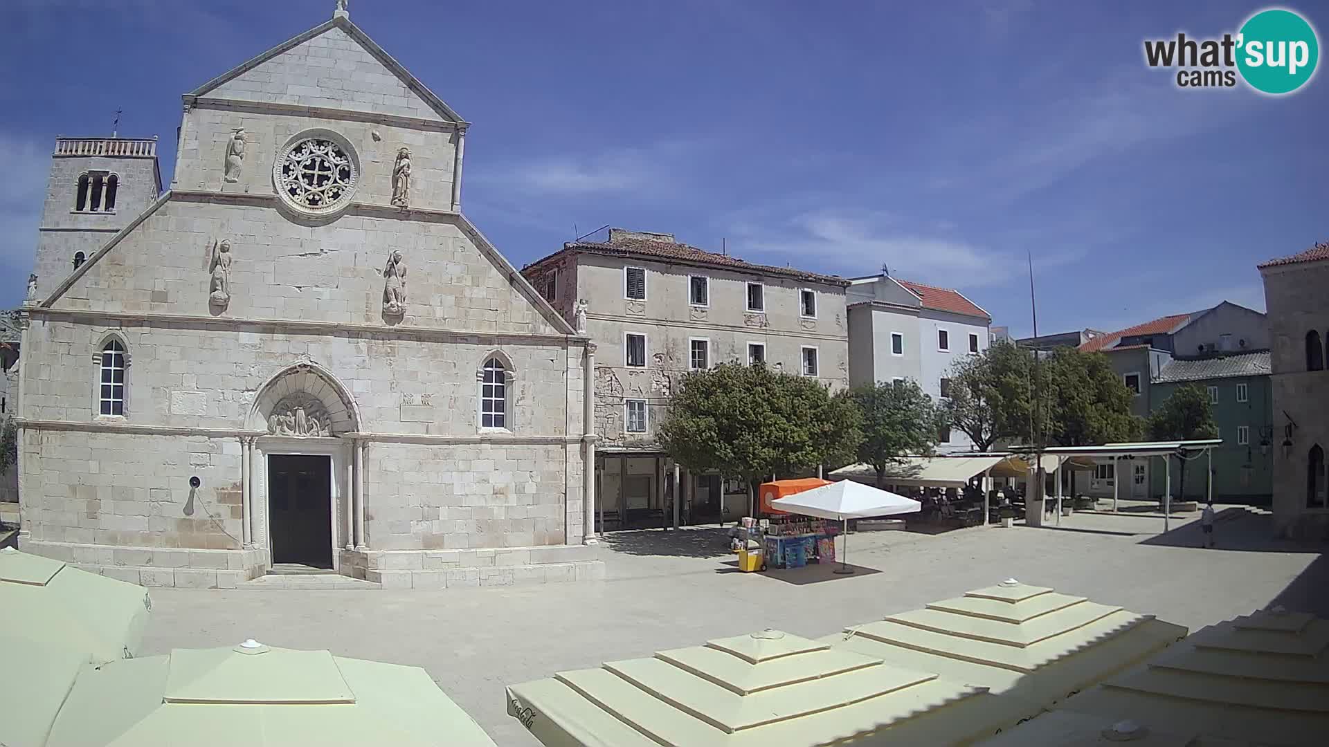 Pag livecam – piazza principale e la basilica di Santa María