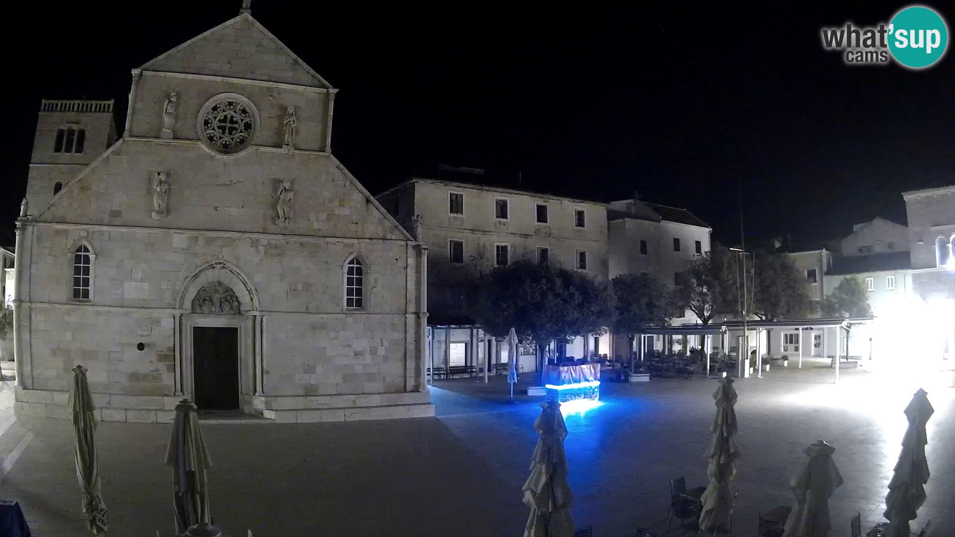 Spletna kamera Pag – Glavni trg in cerkev sv Marije