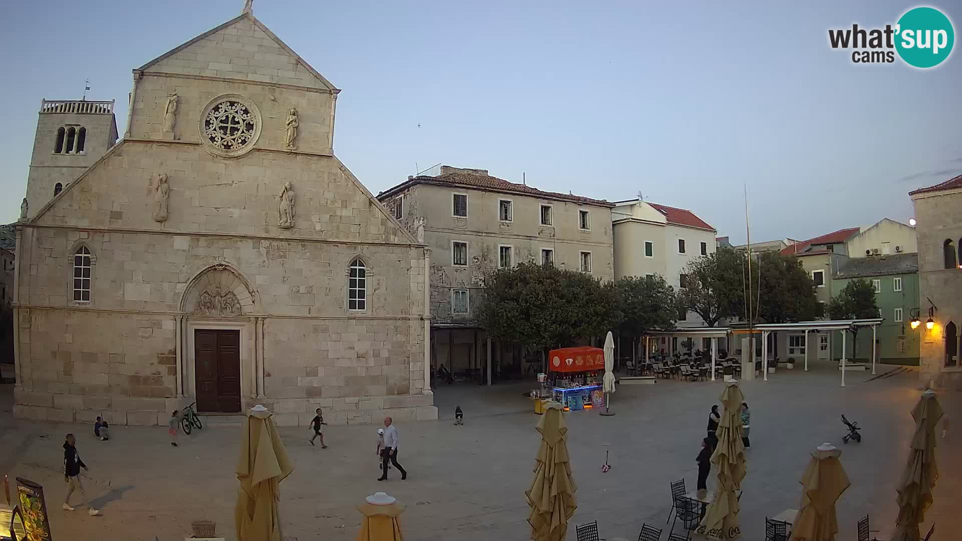 Pag camera en vivo – Plaza principal y la Iglesia de Santa María