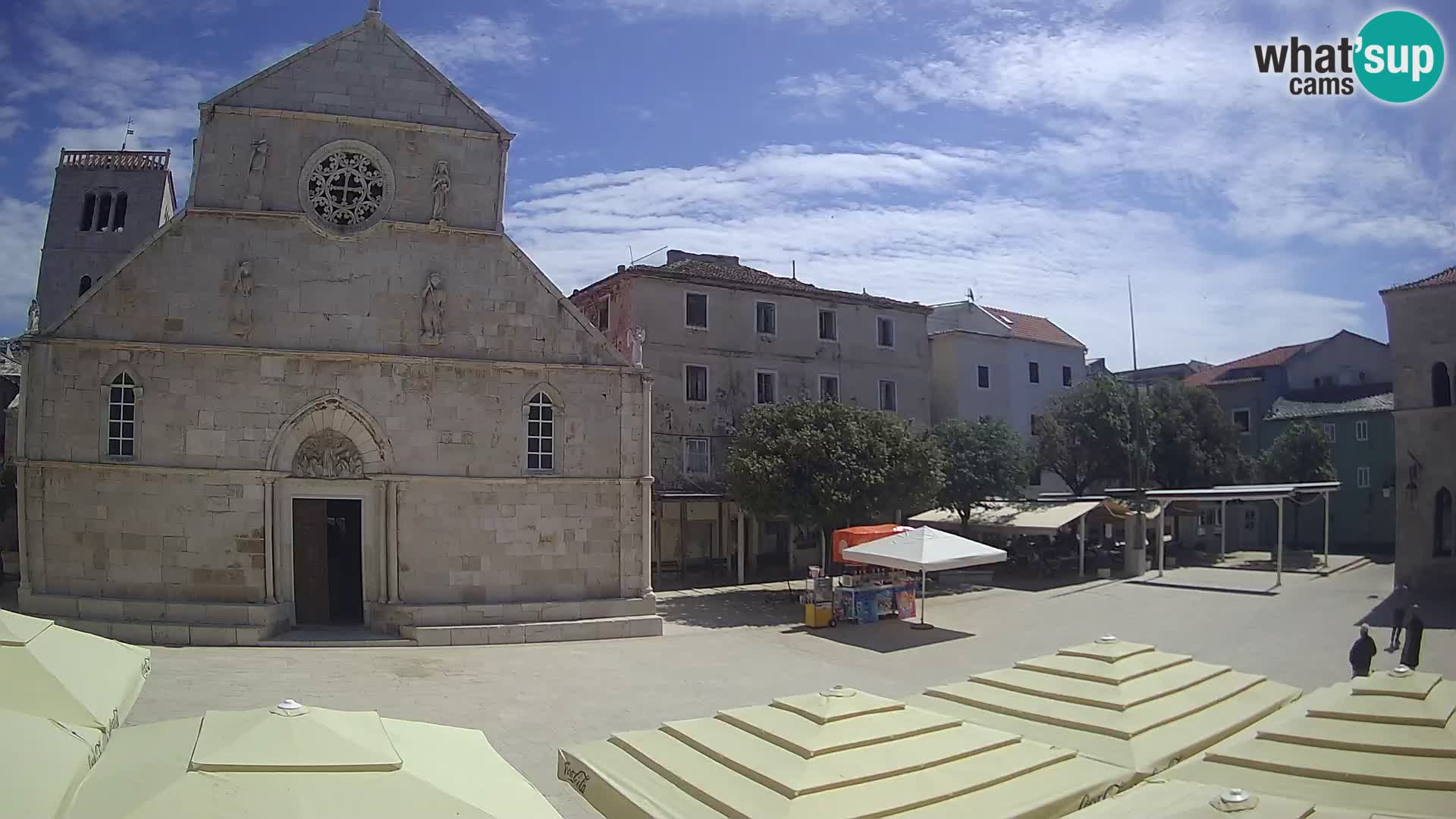 Pag live cam – Place principale et église de Sainte-Marie