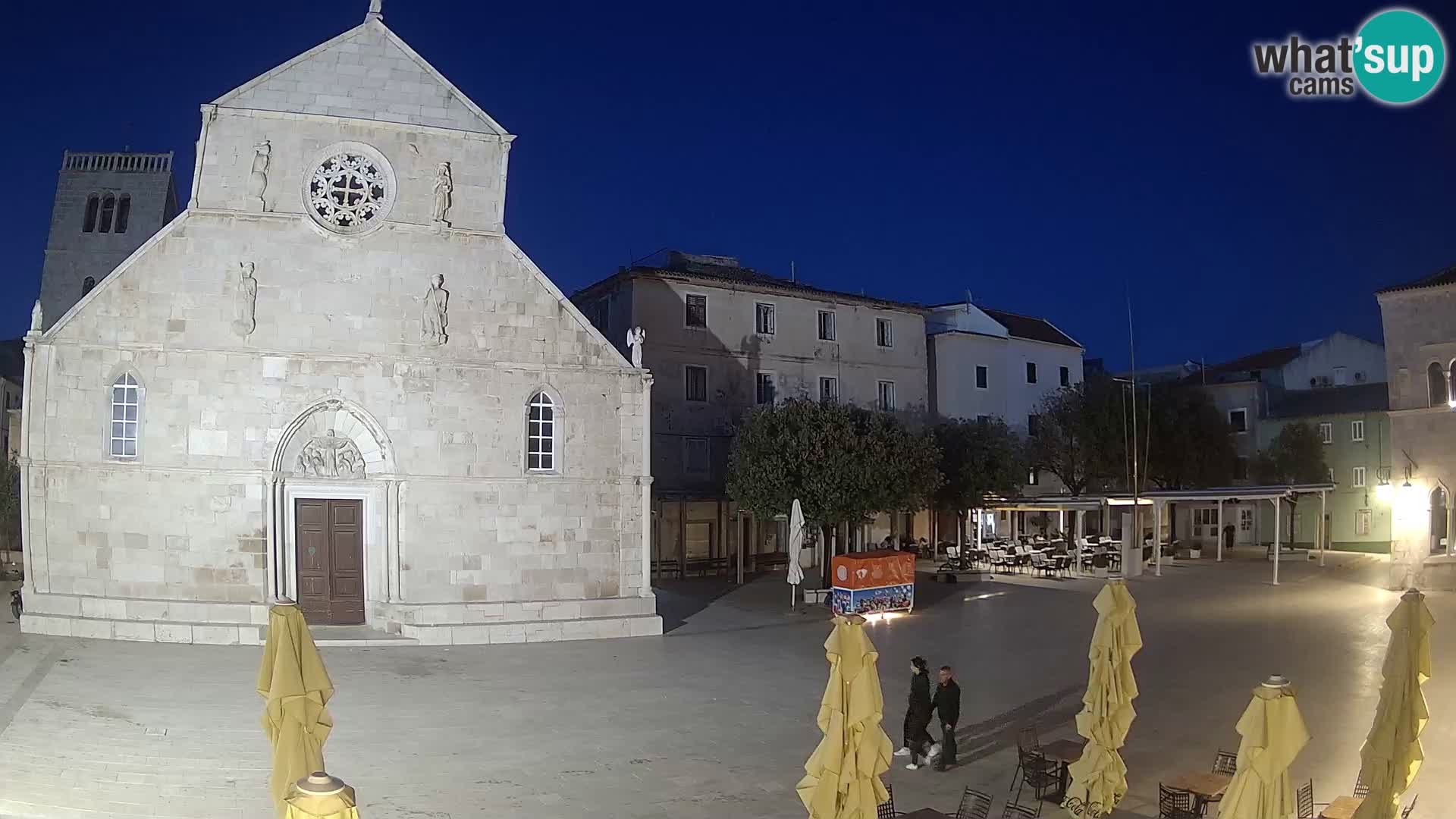 Spletna kamera Pag – Glavni trg in cerkev sv Marije