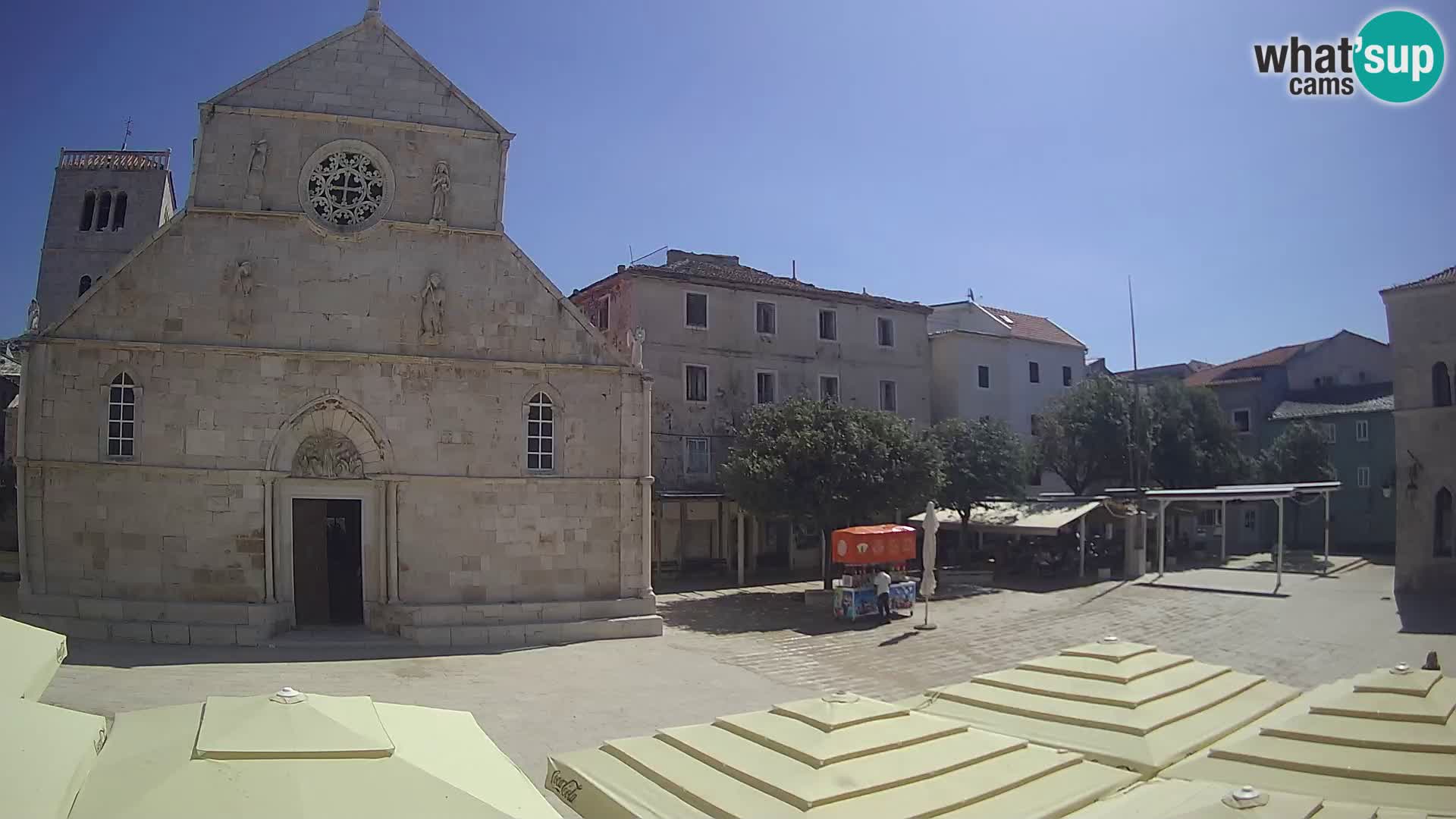Pag livecam – piazza principale e la basilica di Santa María