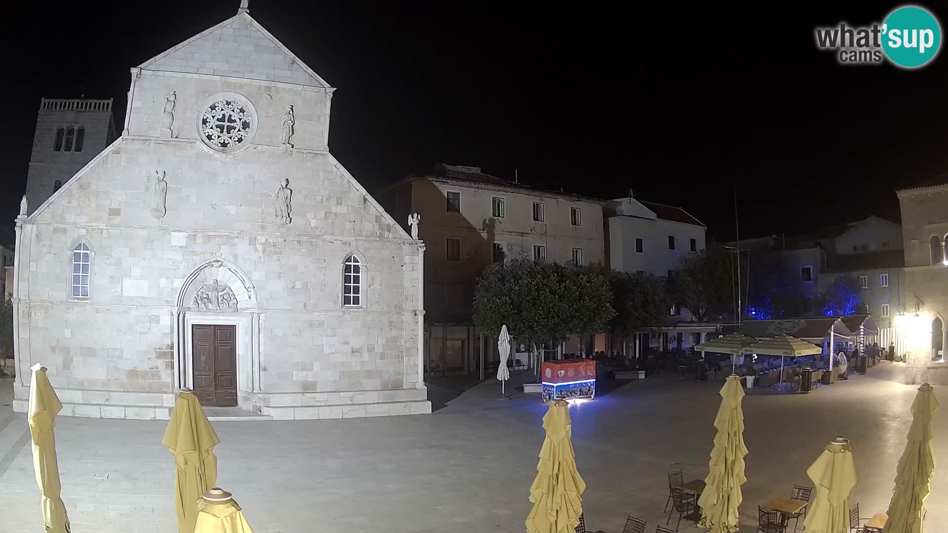 Spletna kamera Pag – Glavni trg in cerkev sv Marije