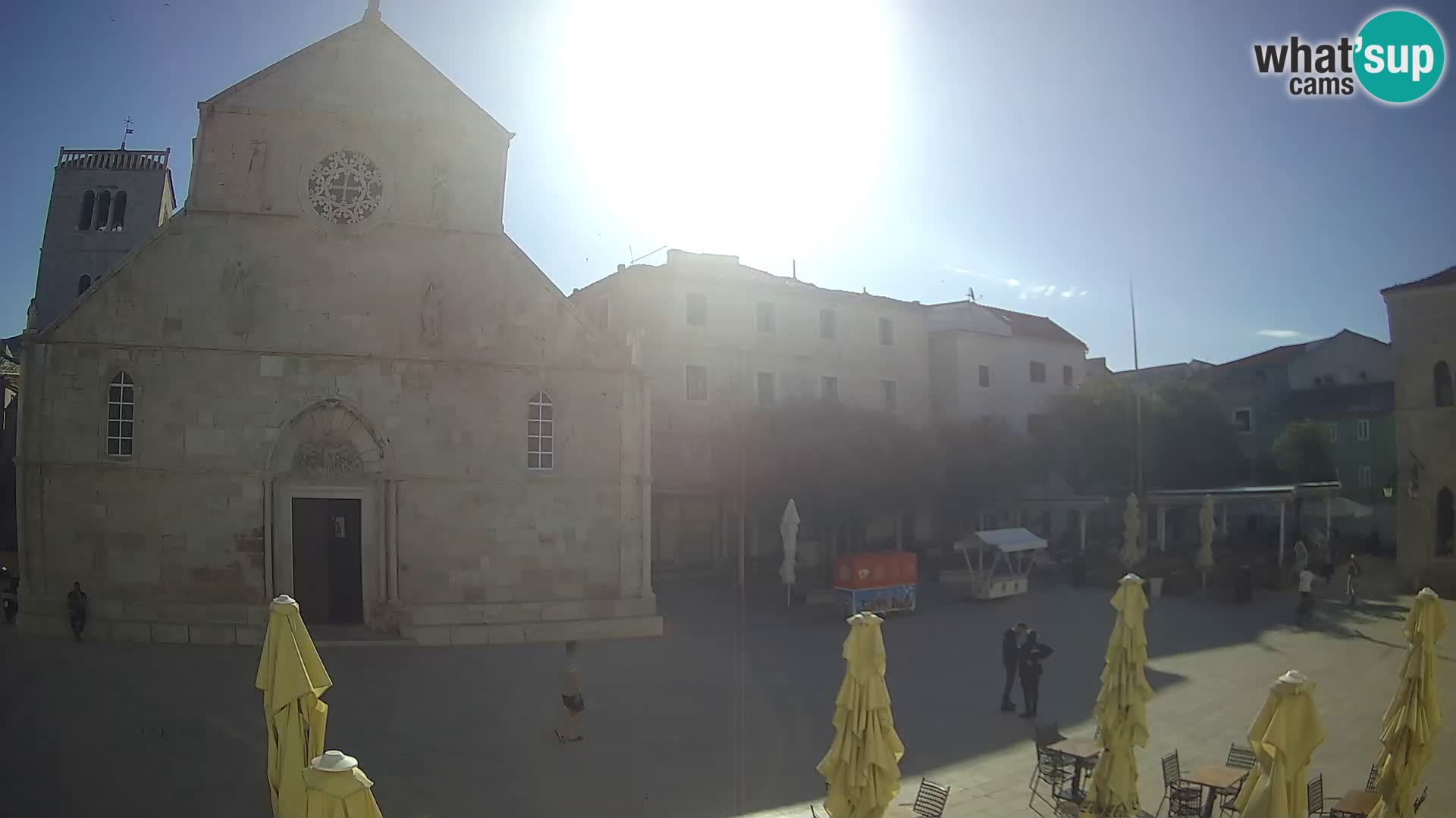 Pag live cam – Place principale et église de Sainte-Marie