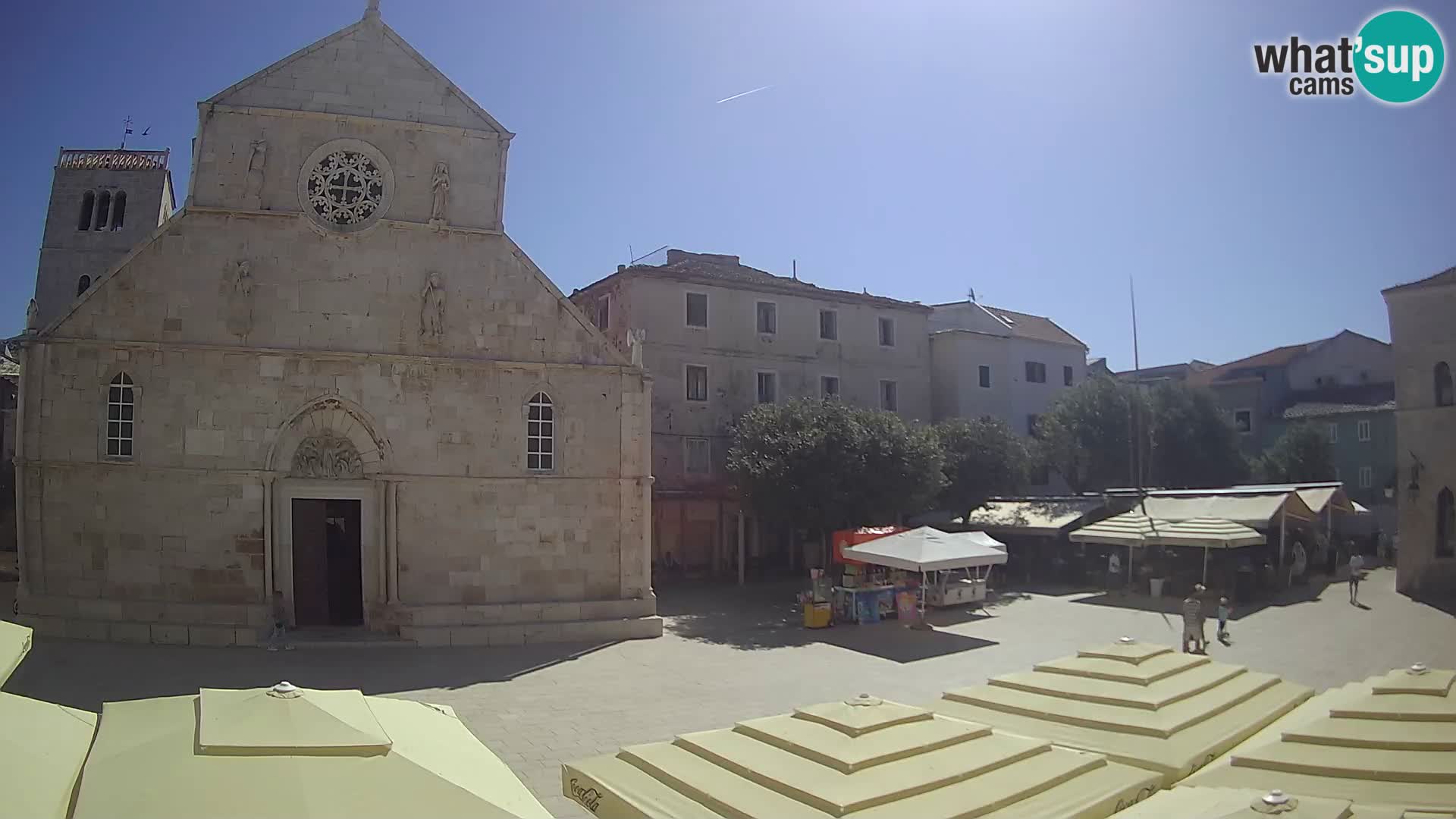 Pag livecam – piazza principale e la basilica di Santa María