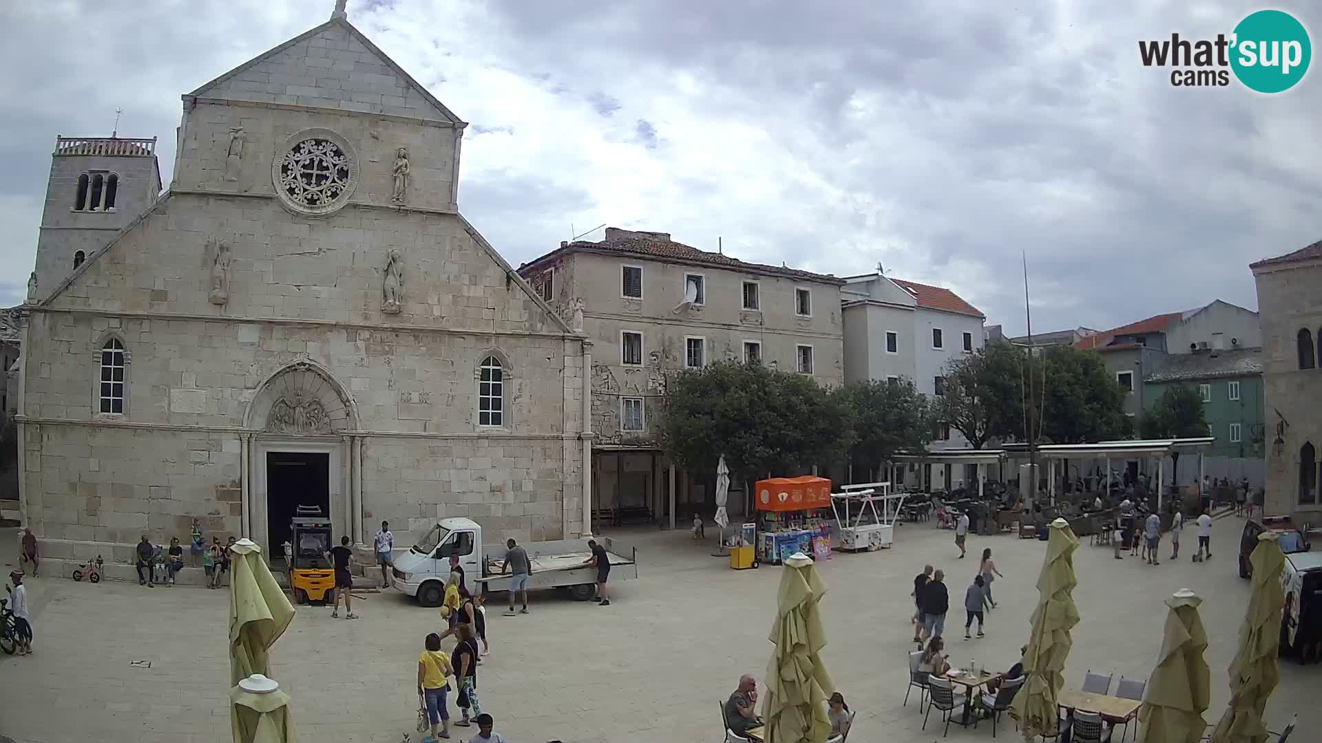 Pag camera en vivo – Plaza principal y la Iglesia de Santa María