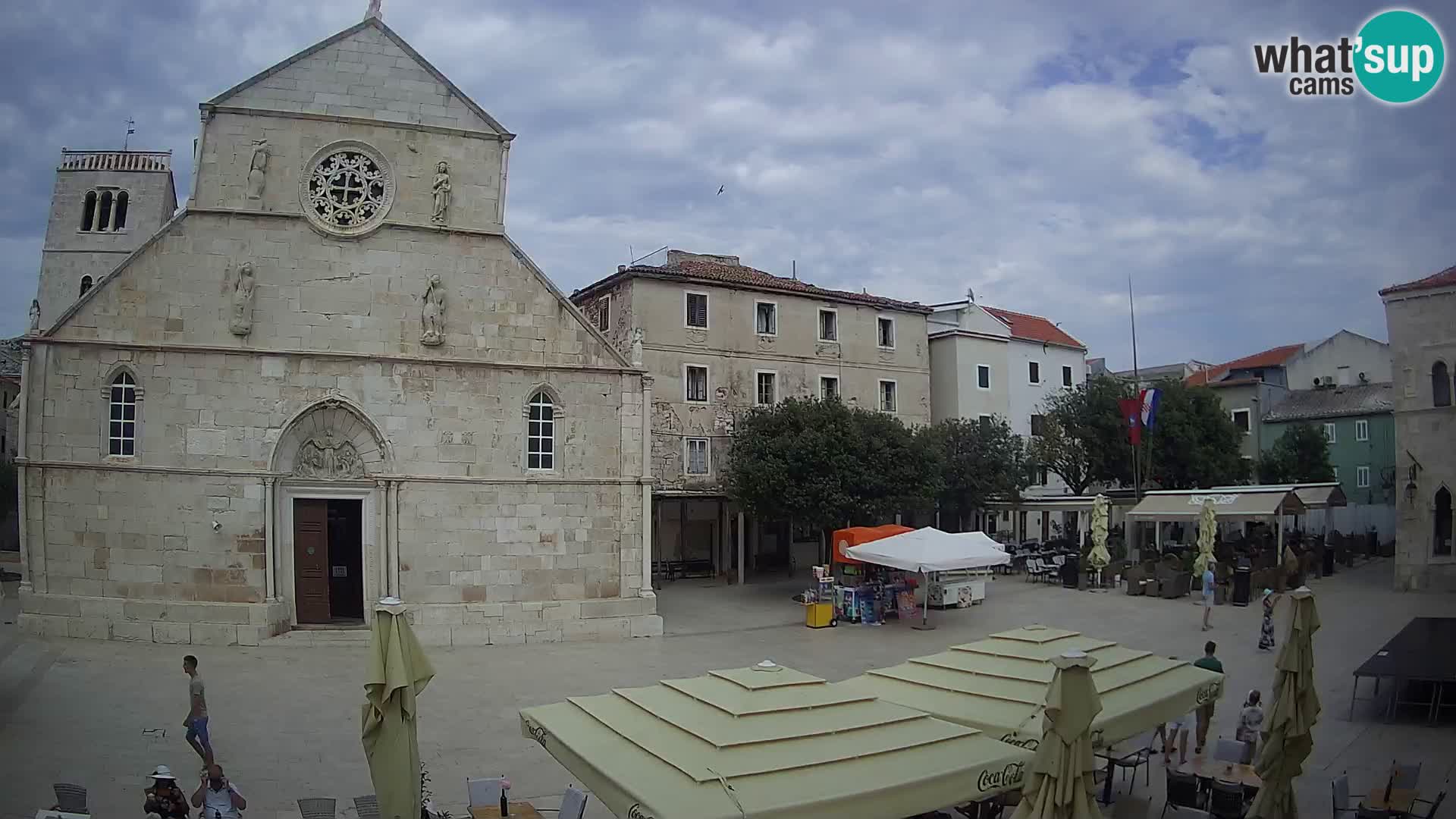 Spletna kamera Pag – Glavni trg in cerkev sv Marije