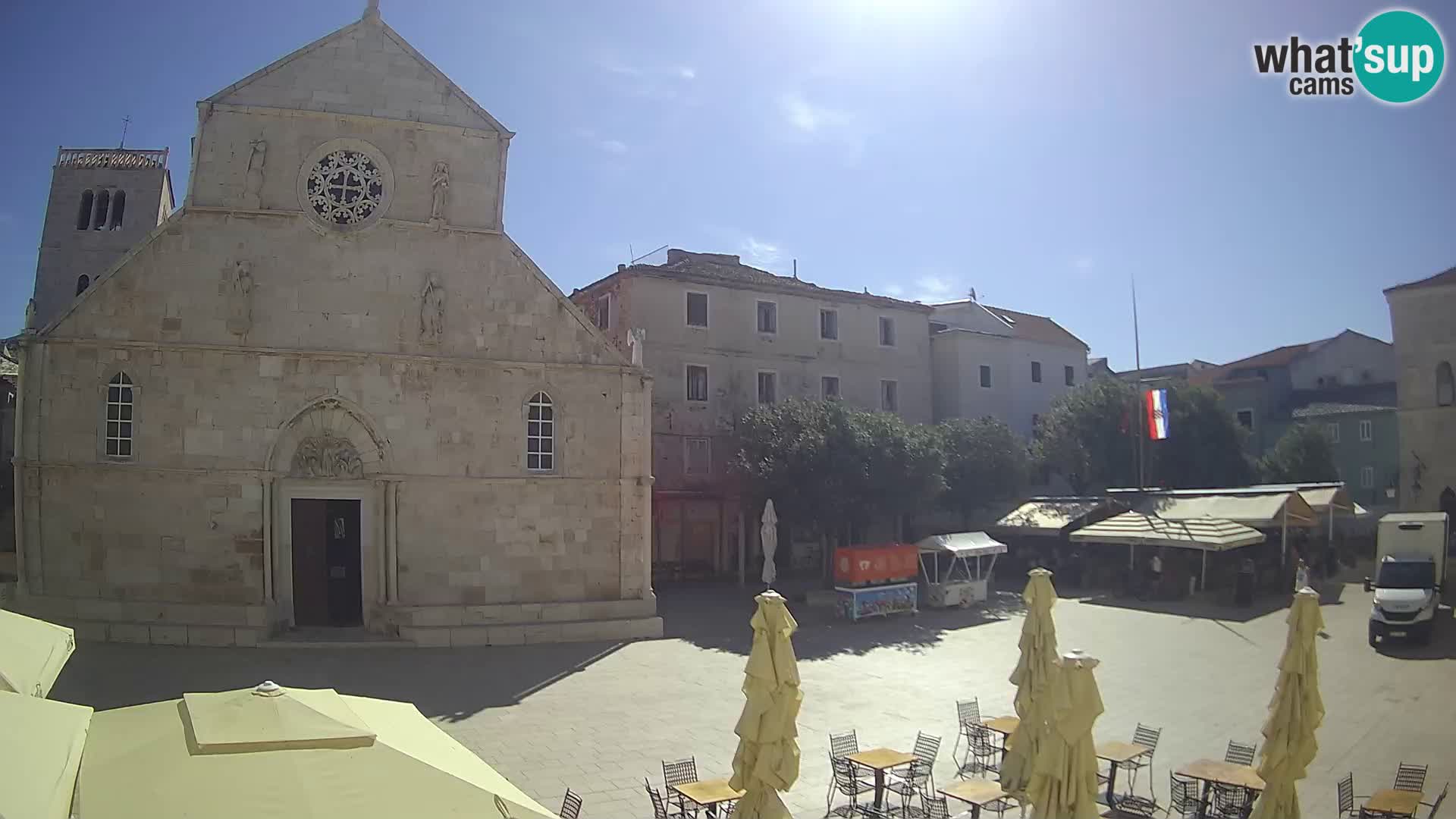 Spletna kamera Pag – Glavni trg in cerkev sv Marije