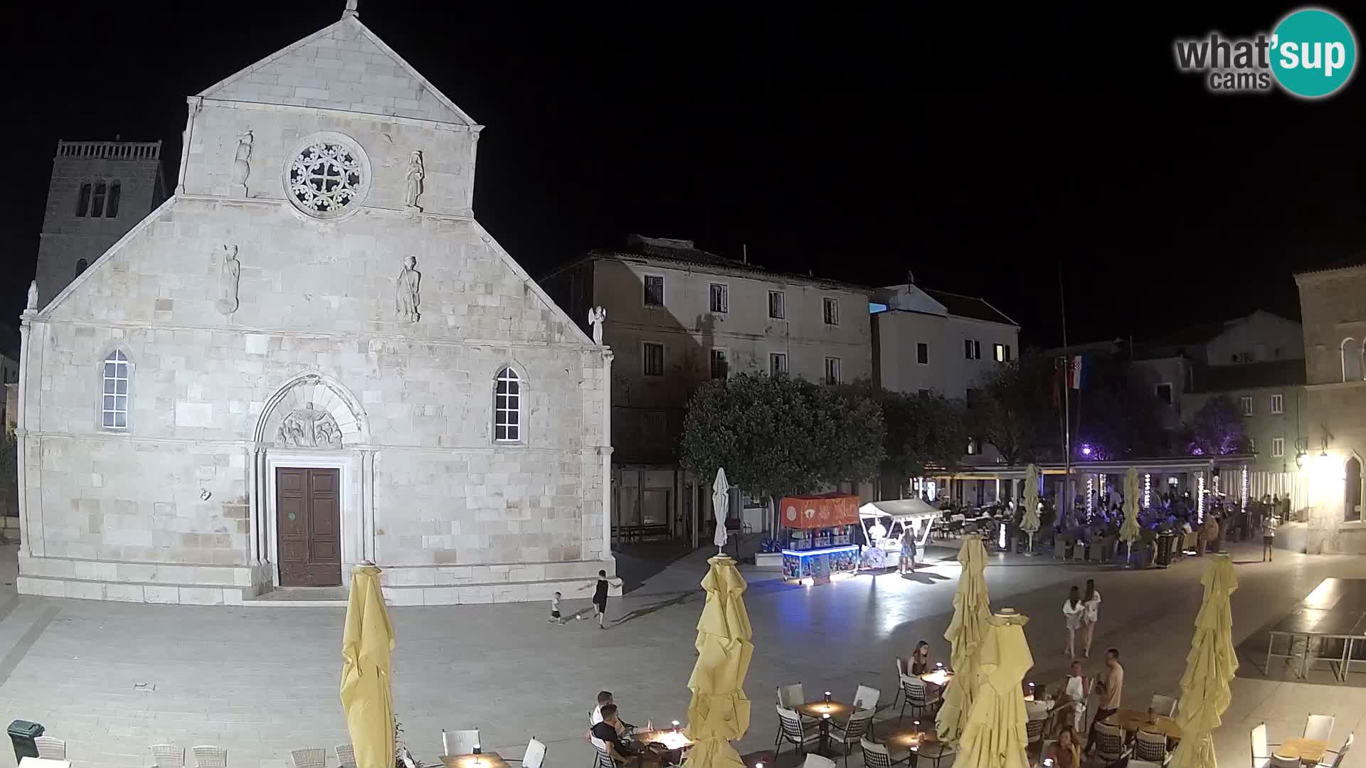 Spletna kamera Pag – Glavni trg in cerkev sv Marije
