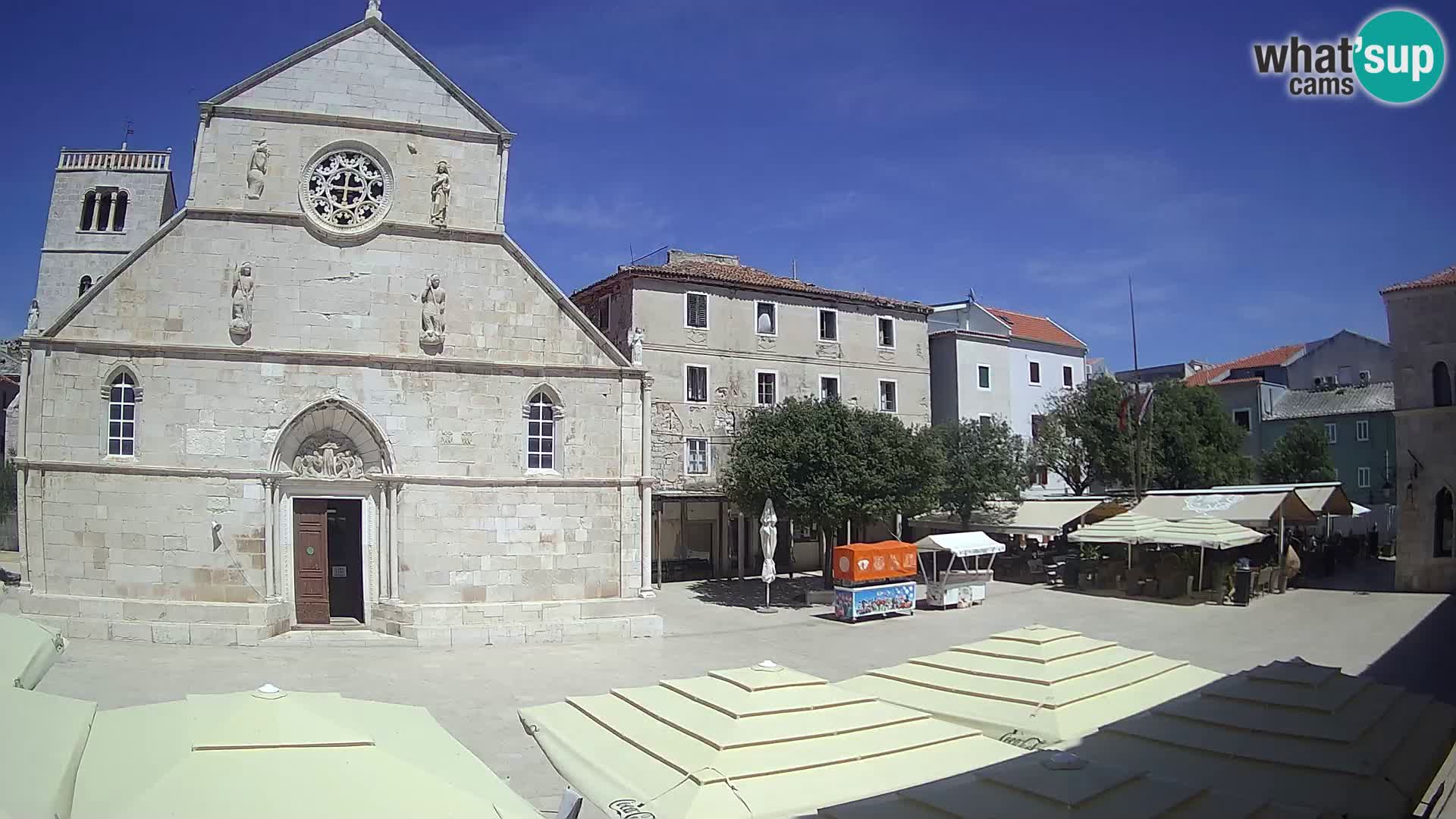Pag livecam – piazza principale e la basilica di Santa María