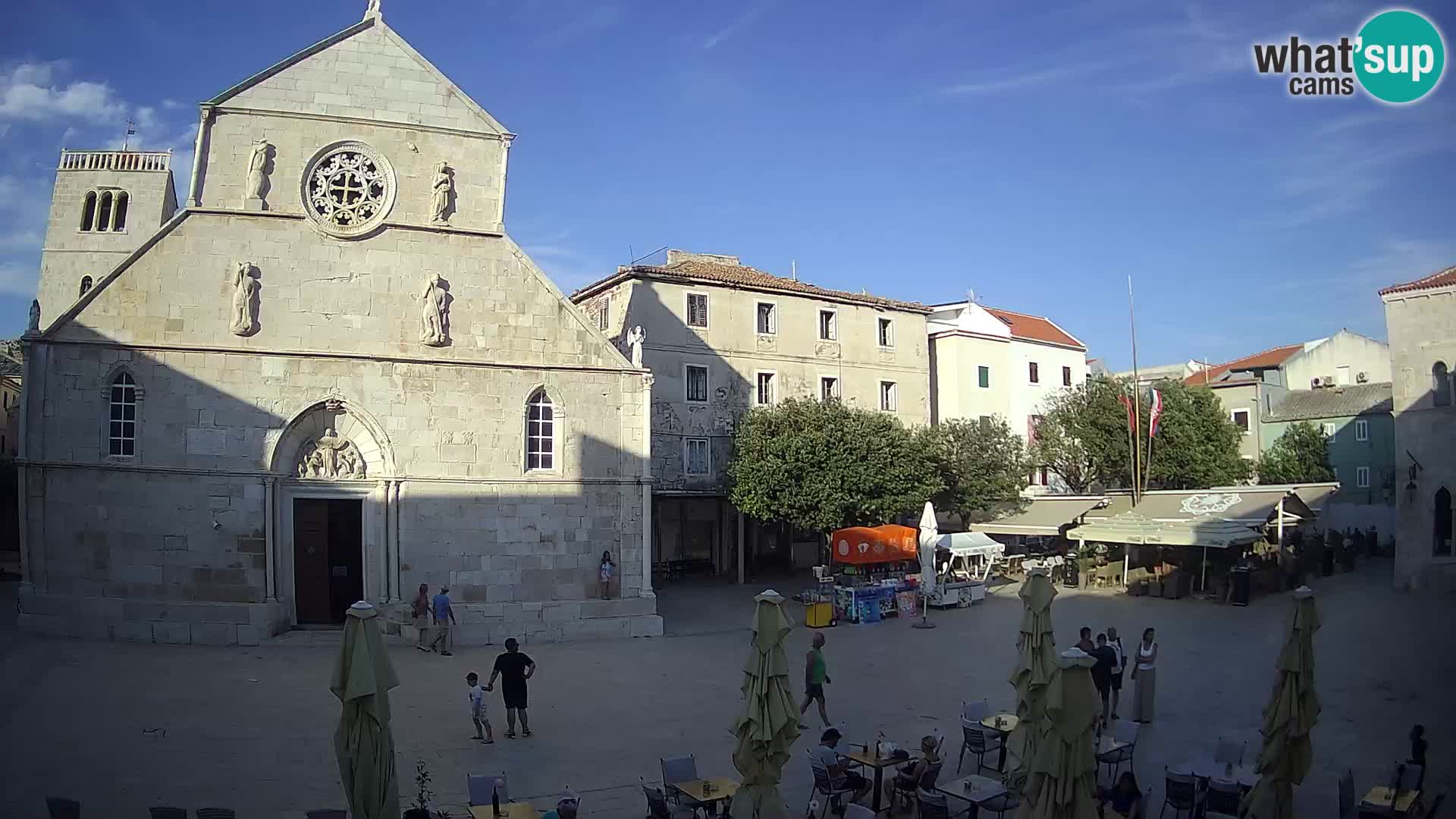 Spletna kamera Pag – Glavni trg in cerkev sv Marije