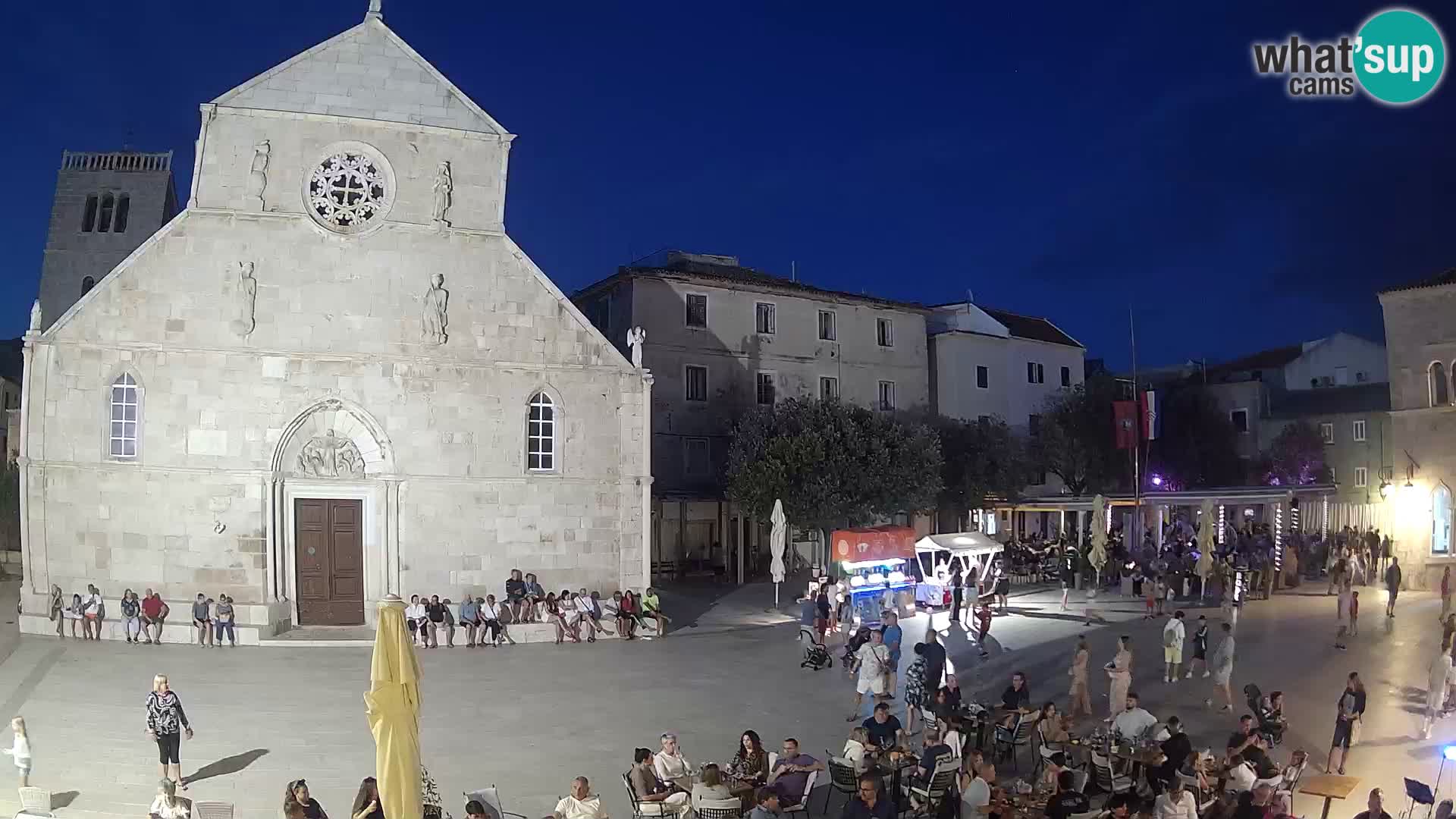Pag live cam – Place principale et église de Sainte-Marie