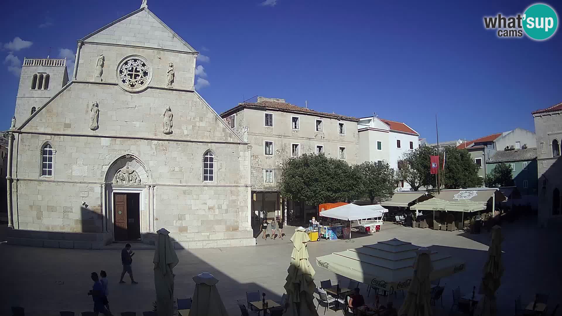 Pag livecam – piazza principale e la basilica di Santa María