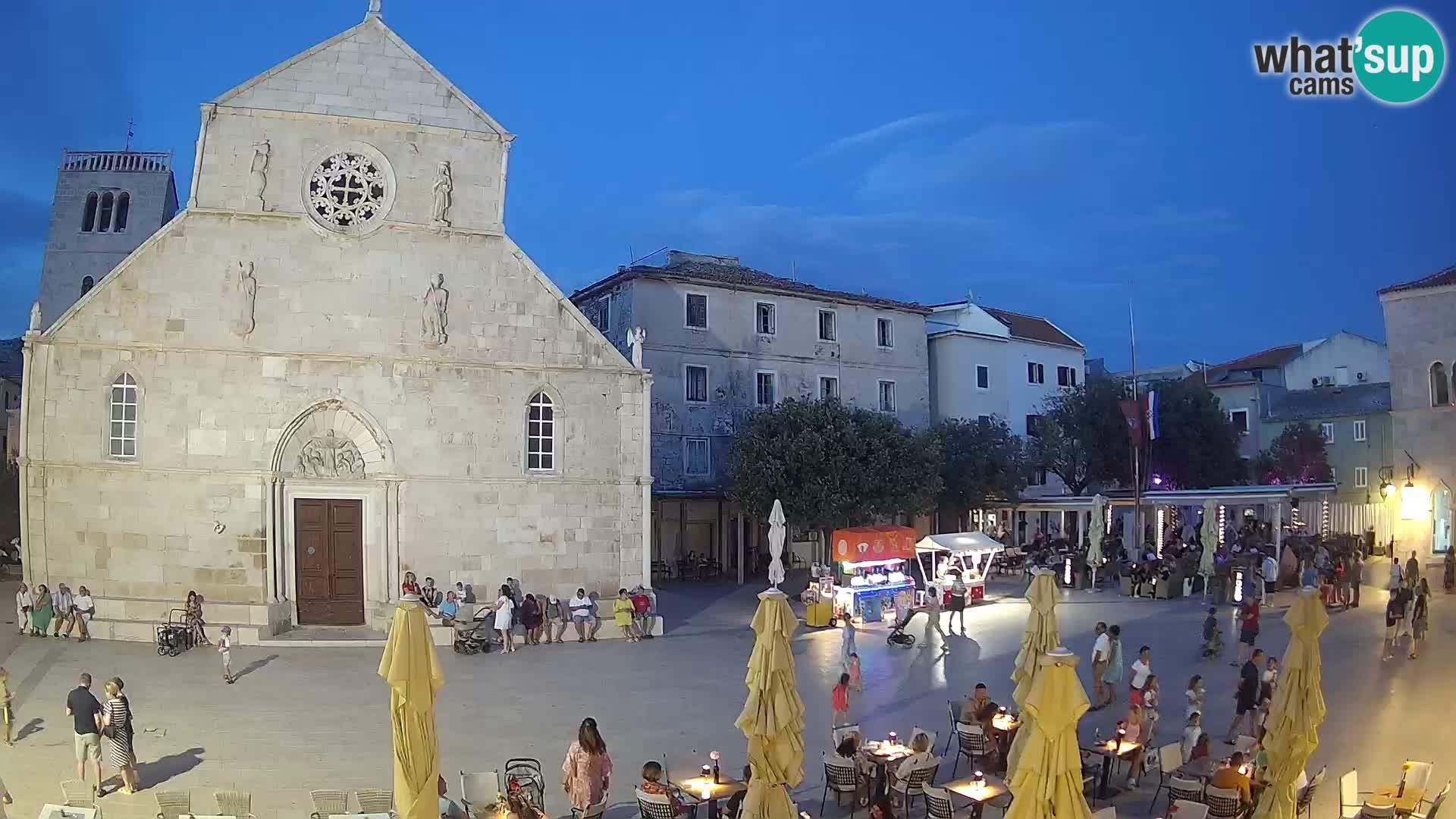 Pag live cam – Place principale et église de Sainte-Marie