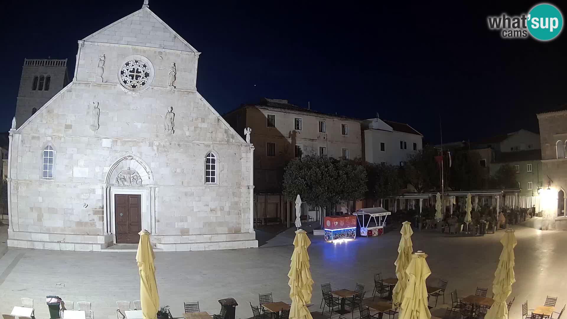Spletna kamera Pag – Glavni trg in cerkev sv Marije