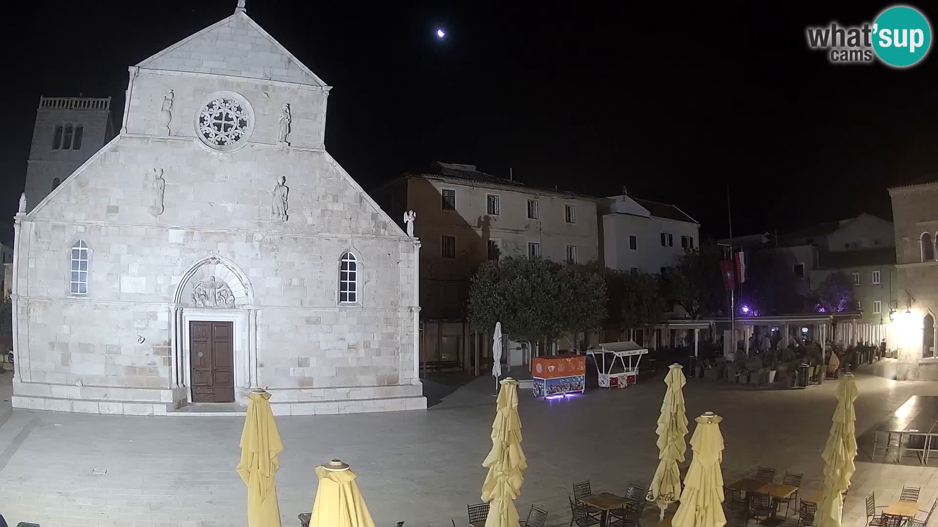 Spletna kamera Pag – Glavni trg in cerkev sv Marije