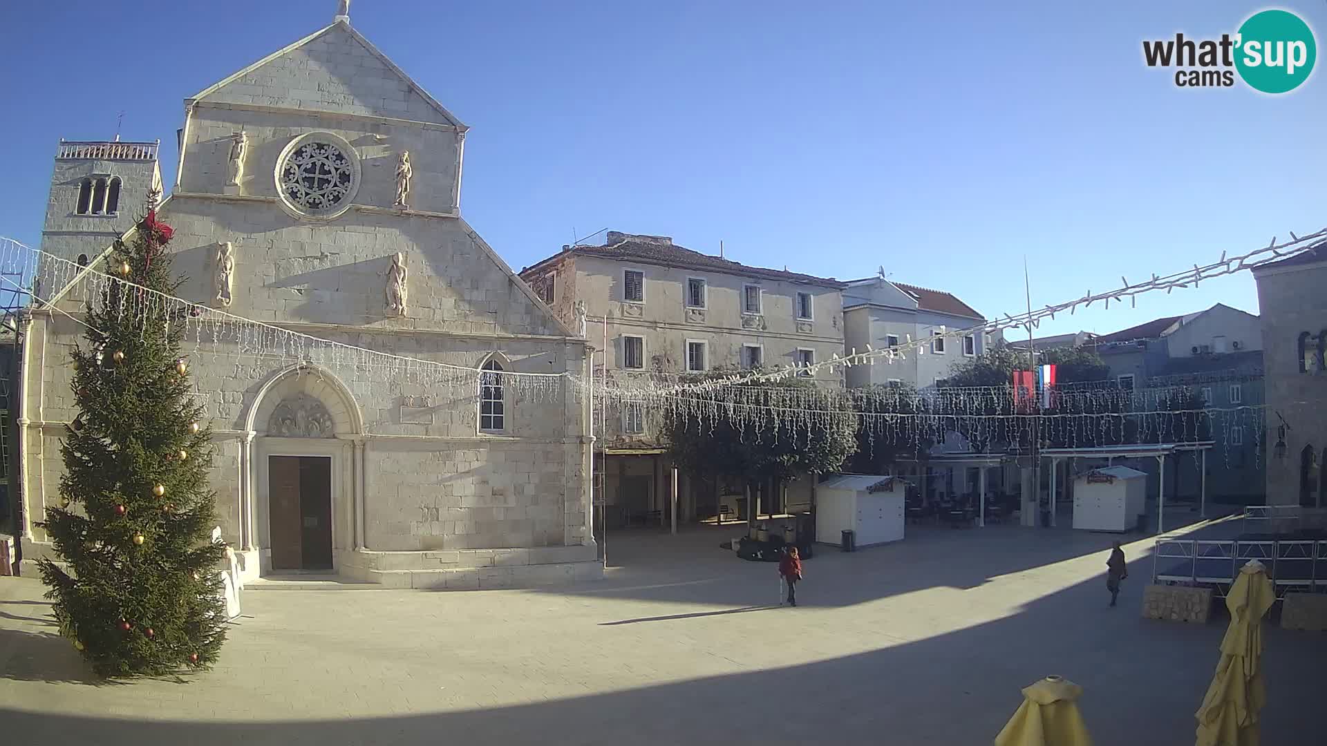 Pag camera en vivo – Plaza principal y la Iglesia de Santa María