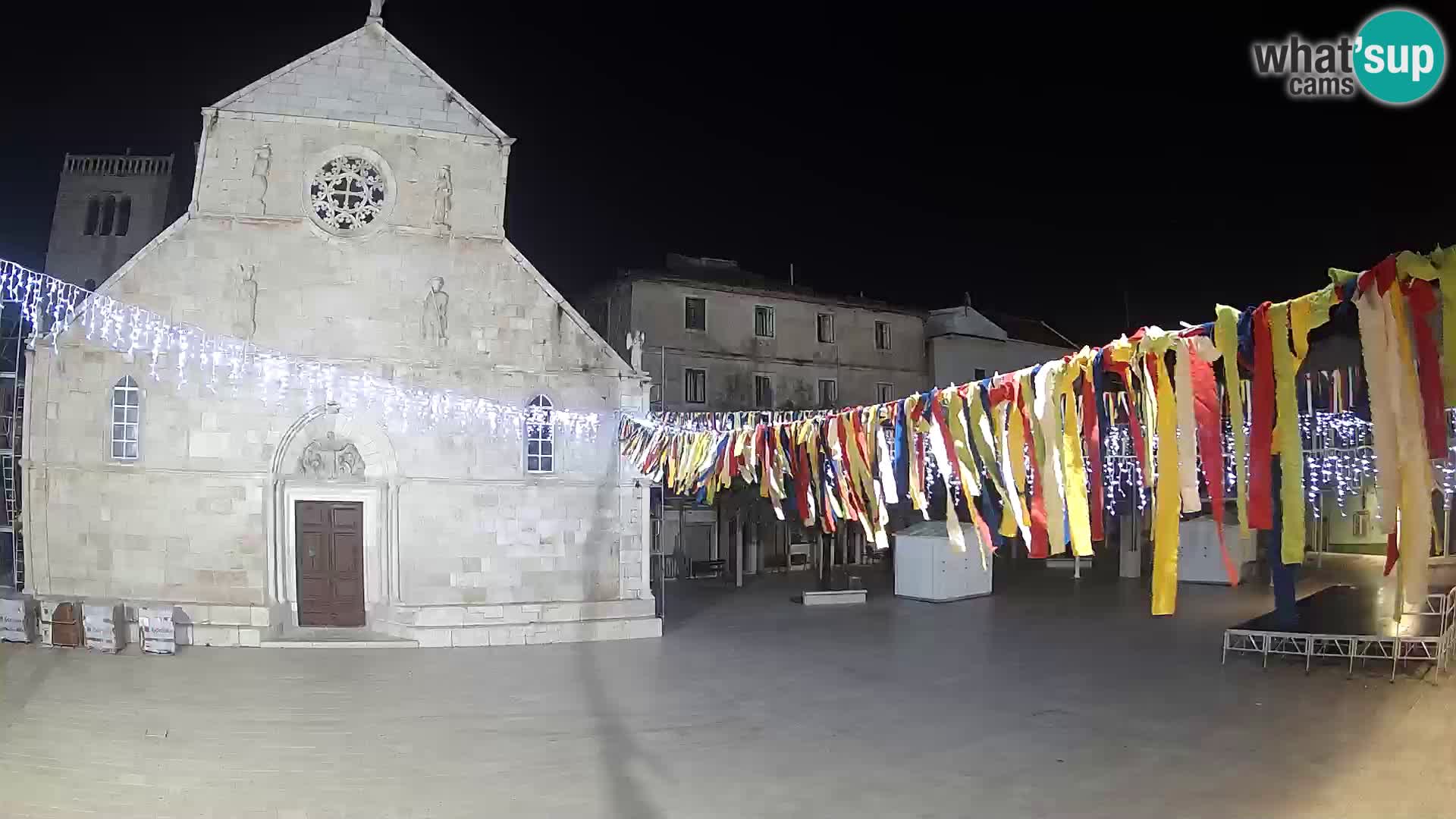 Spletna kamera Pag – Glavni trg in cerkev sv Marije
