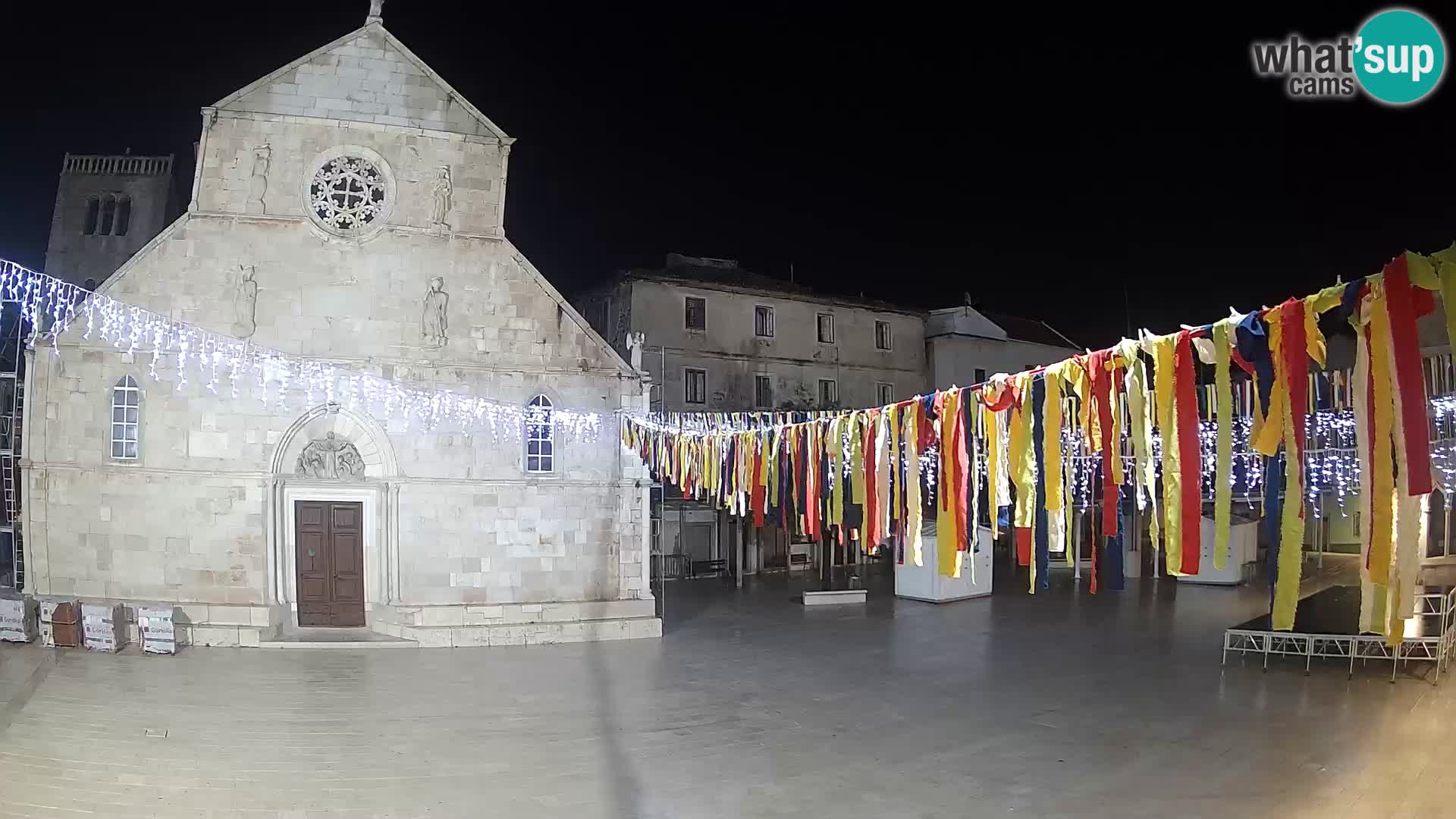 Pag camera en vivo – Plaza principal y la Iglesia de Santa María