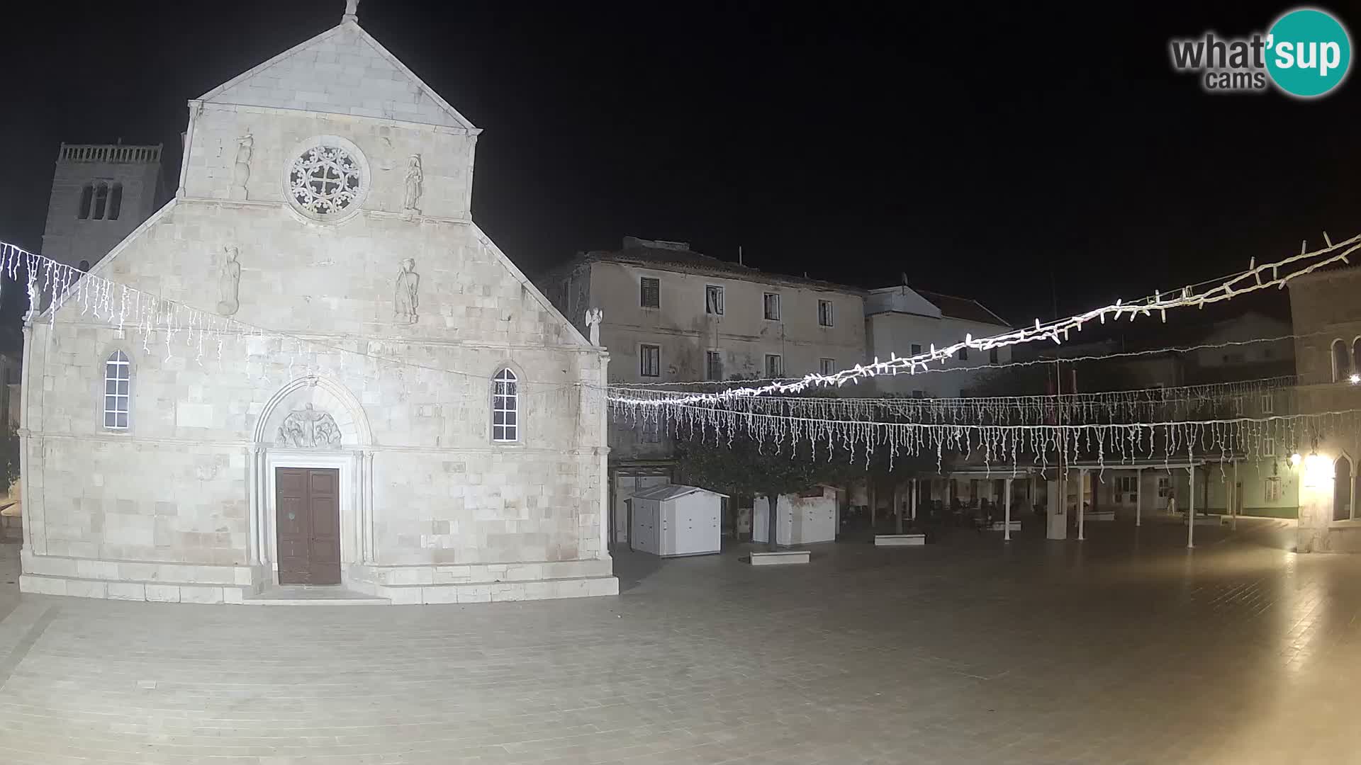 Spletna kamera Pag – Glavni trg in cerkev sv Marije
