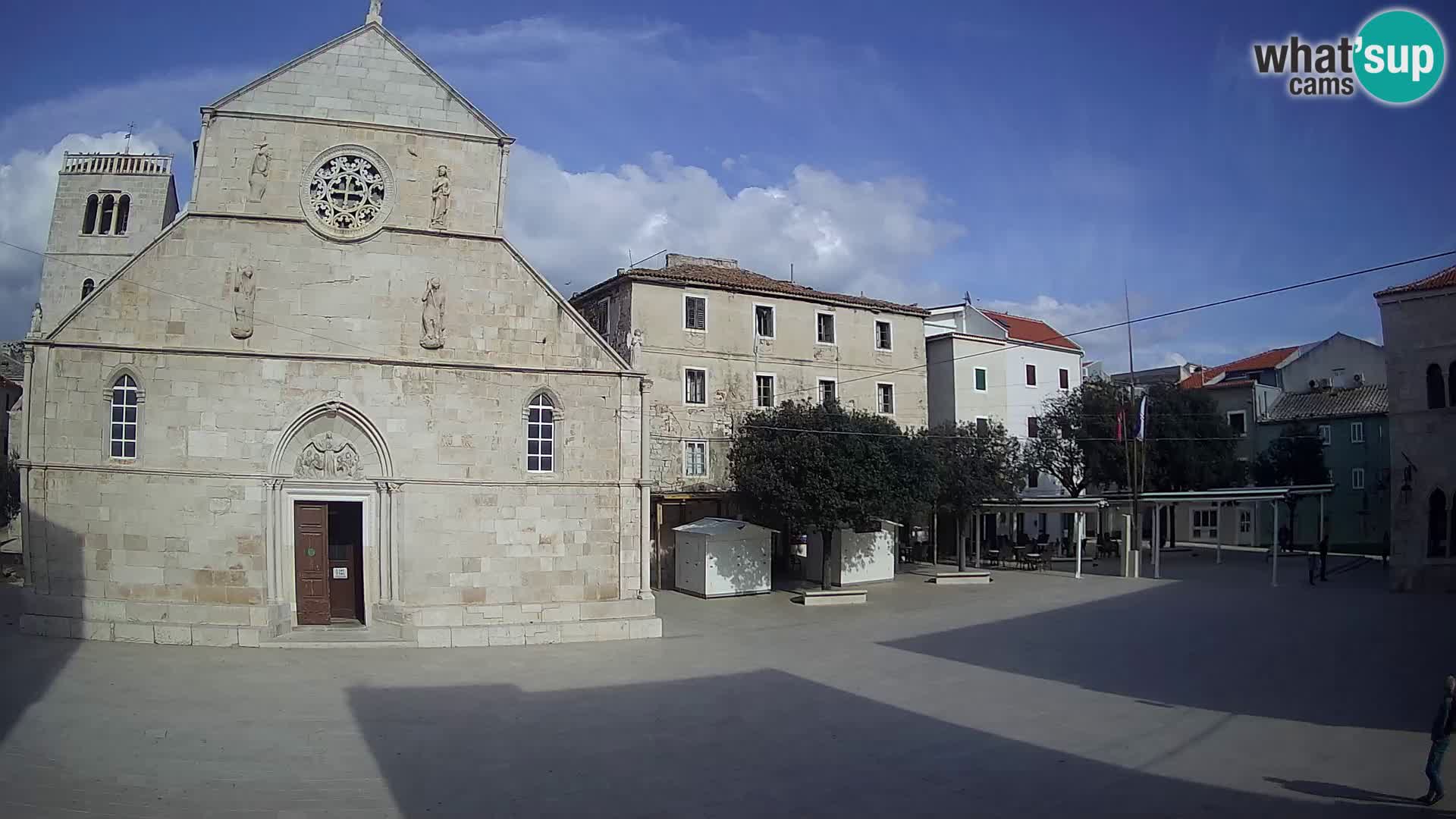 Spletna kamera Pag – Glavni trg in cerkev sv Marije