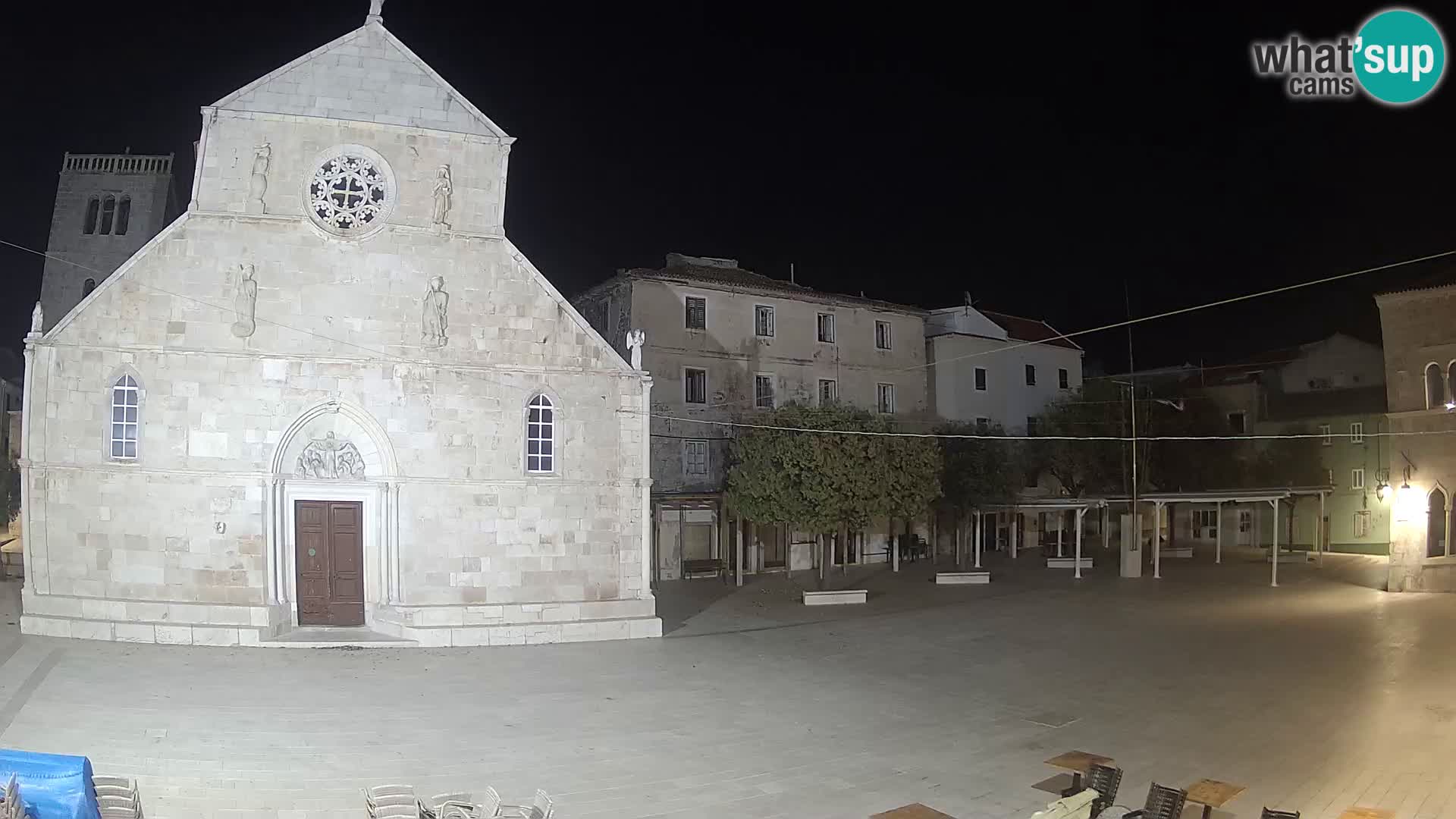 Spletna kamera Pag – Glavni trg in cerkev sv Marije