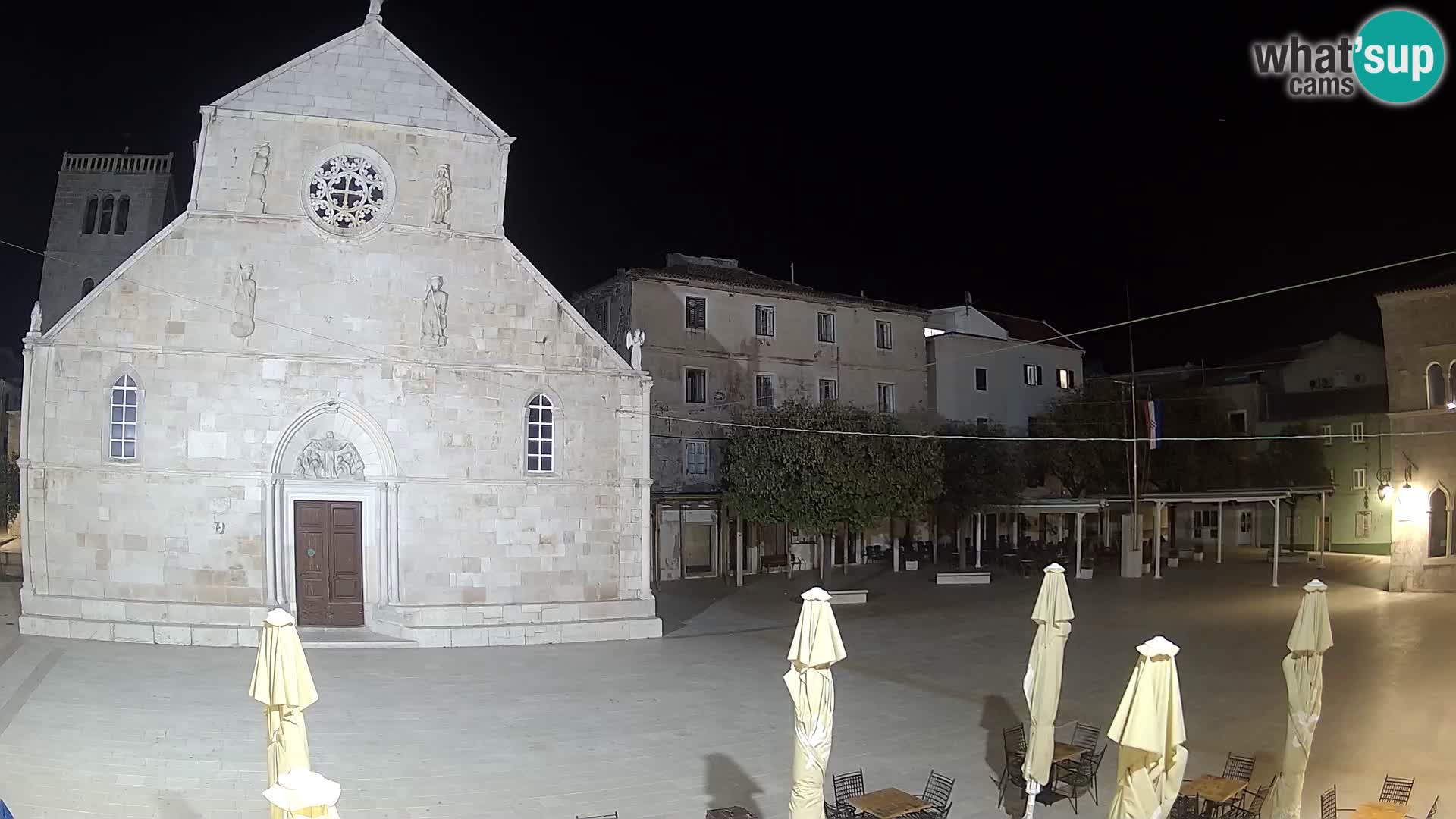 Spletna kamera Pag – Glavni trg in cerkev sv Marije