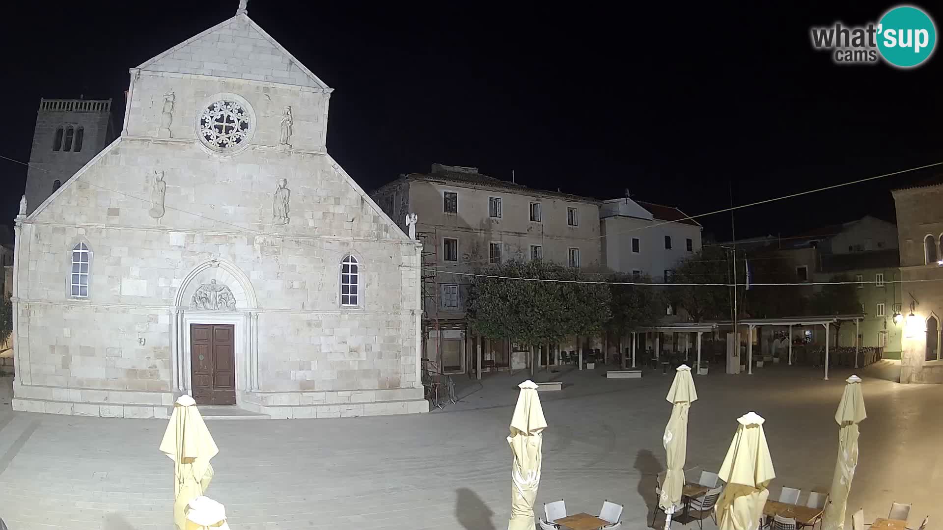 Pag live cam – Place principale et église de Sainte-Marie