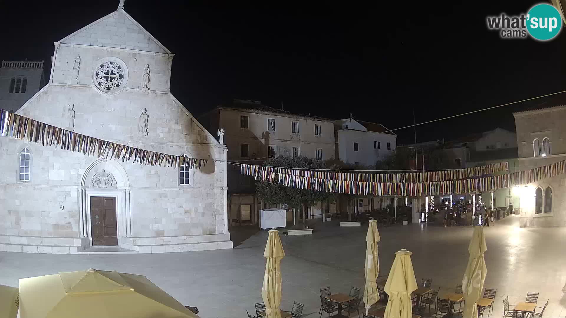 Pag live cam – Place principale et église de Sainte-Marie