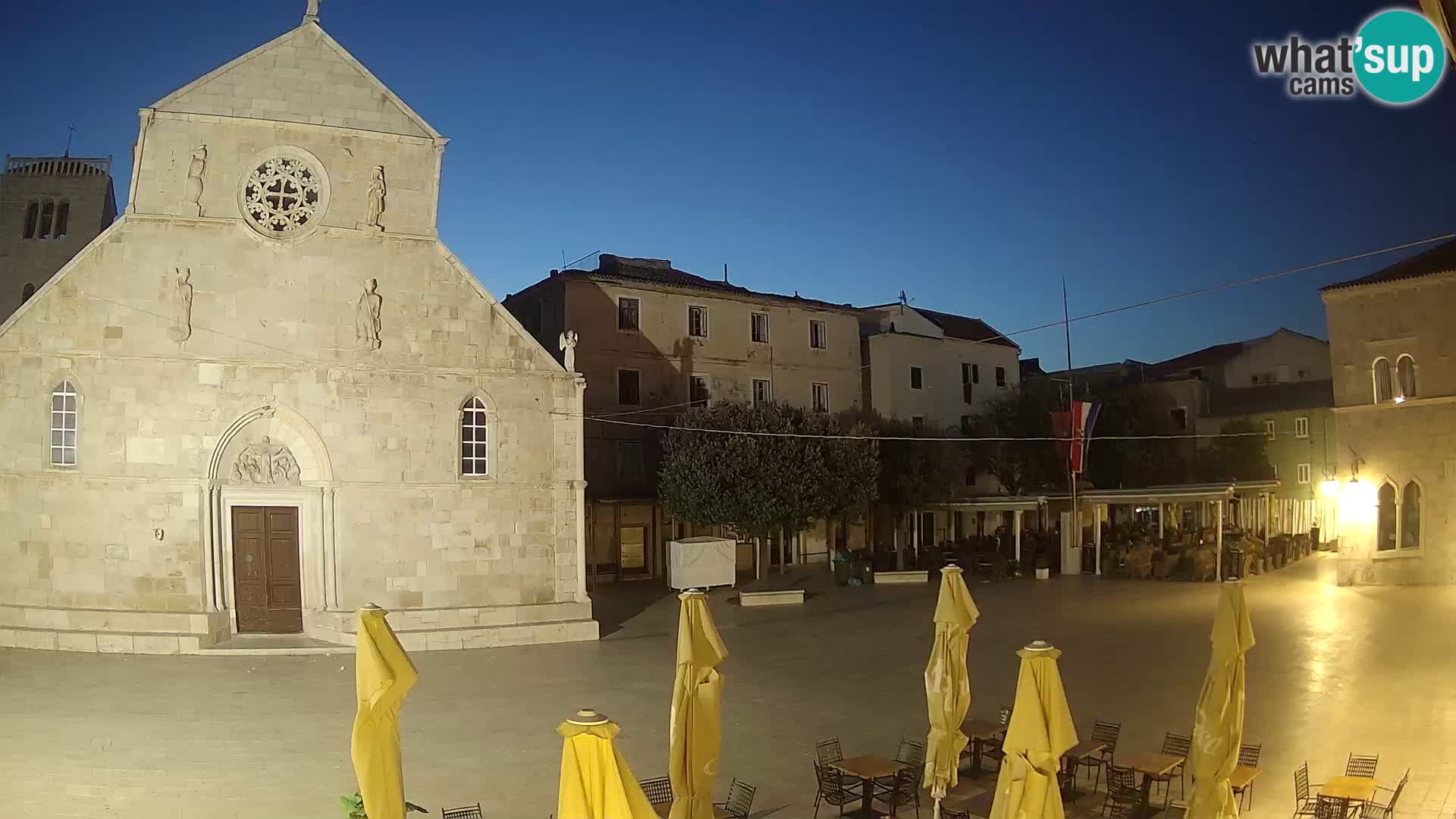Pag camera en vivo – Plaza principal y la Iglesia de Santa María