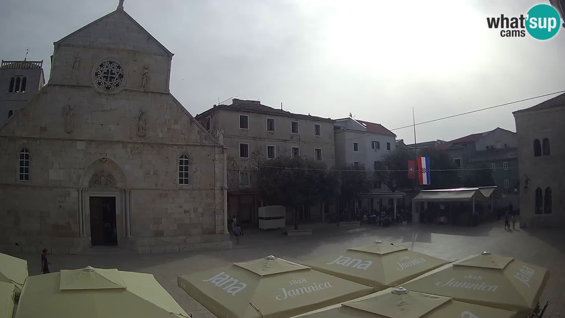 Pag camera en vivo – Plaza principal y la Iglesia de Santa María