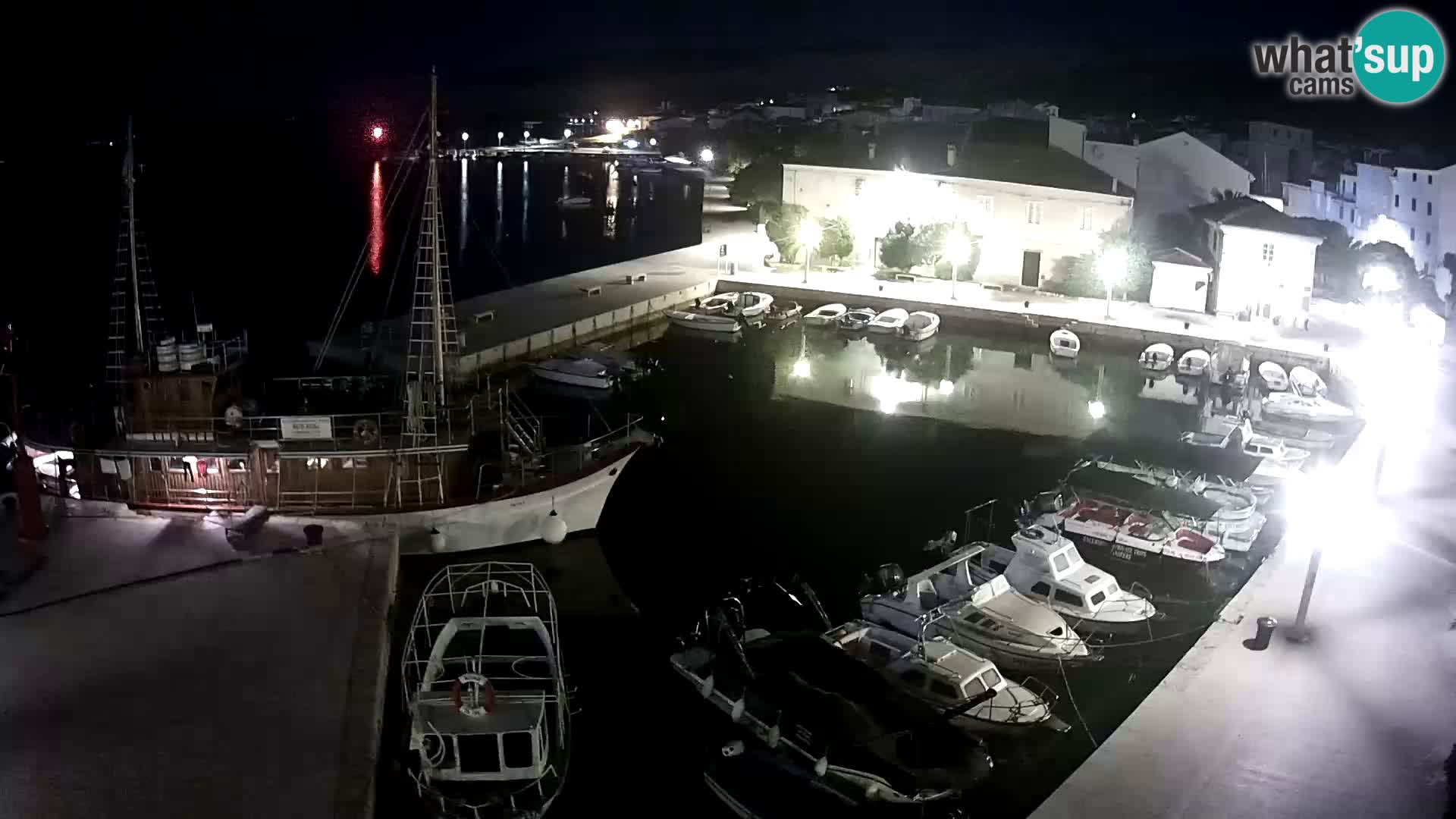 Pag webcam – town marina