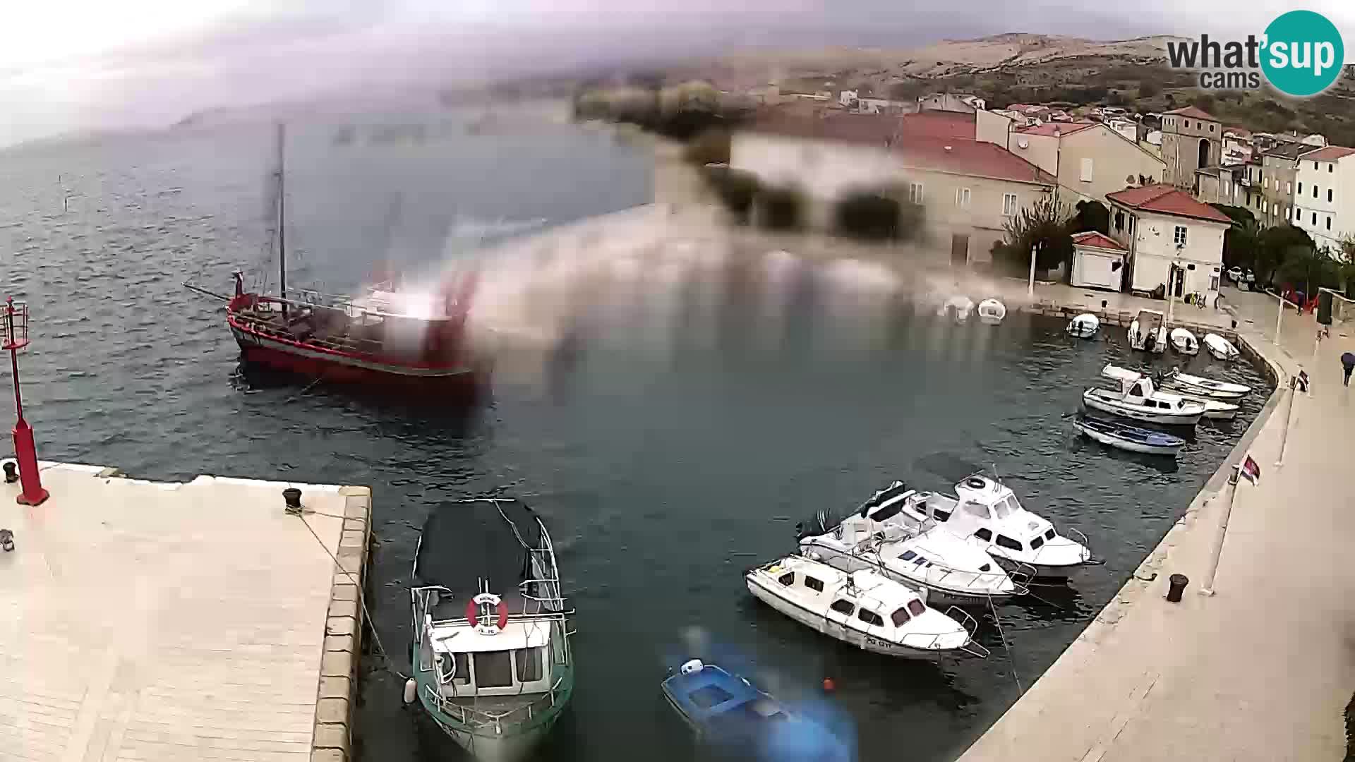 Pag Live webcam – porto turistico