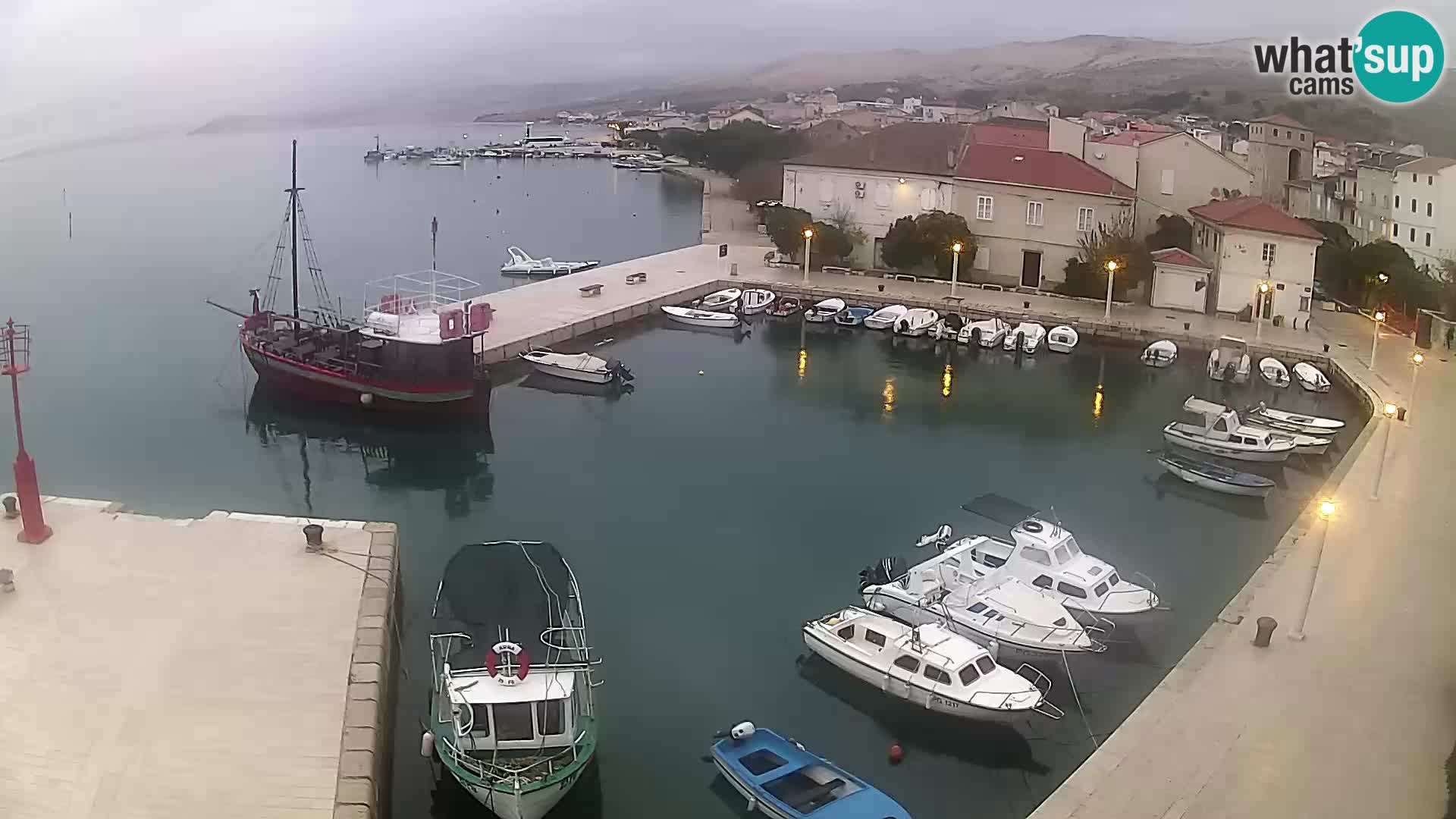 Pag Live webcam – porto turistico