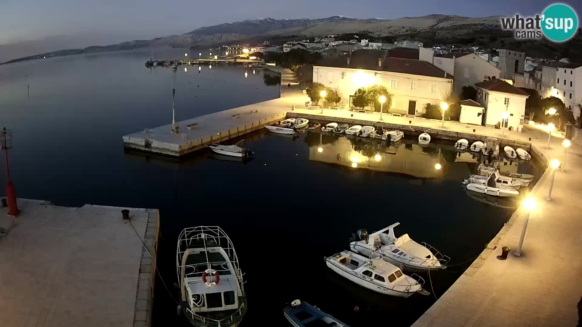 Pag webcam – town marina