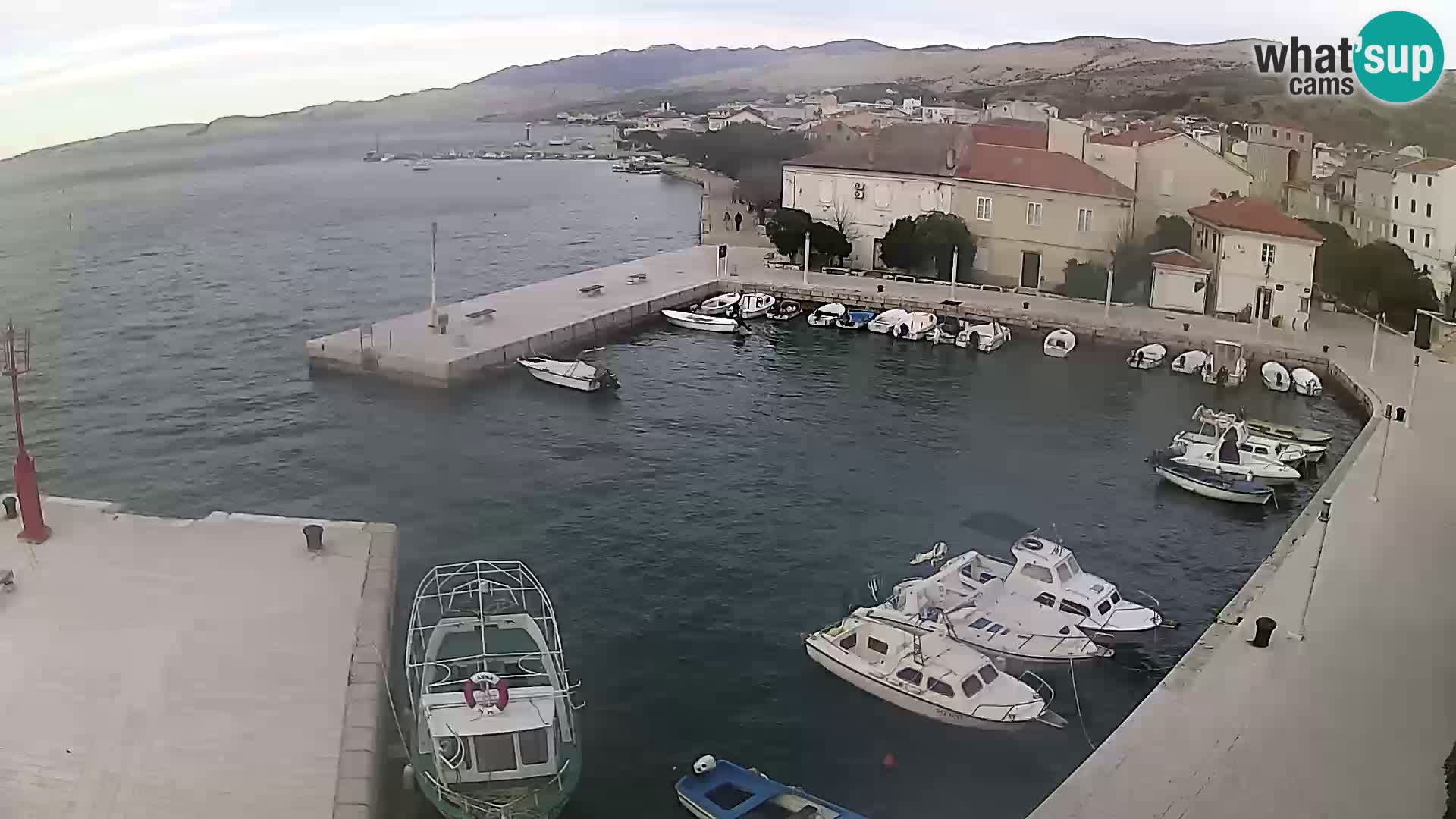 Pag webcam – town marina