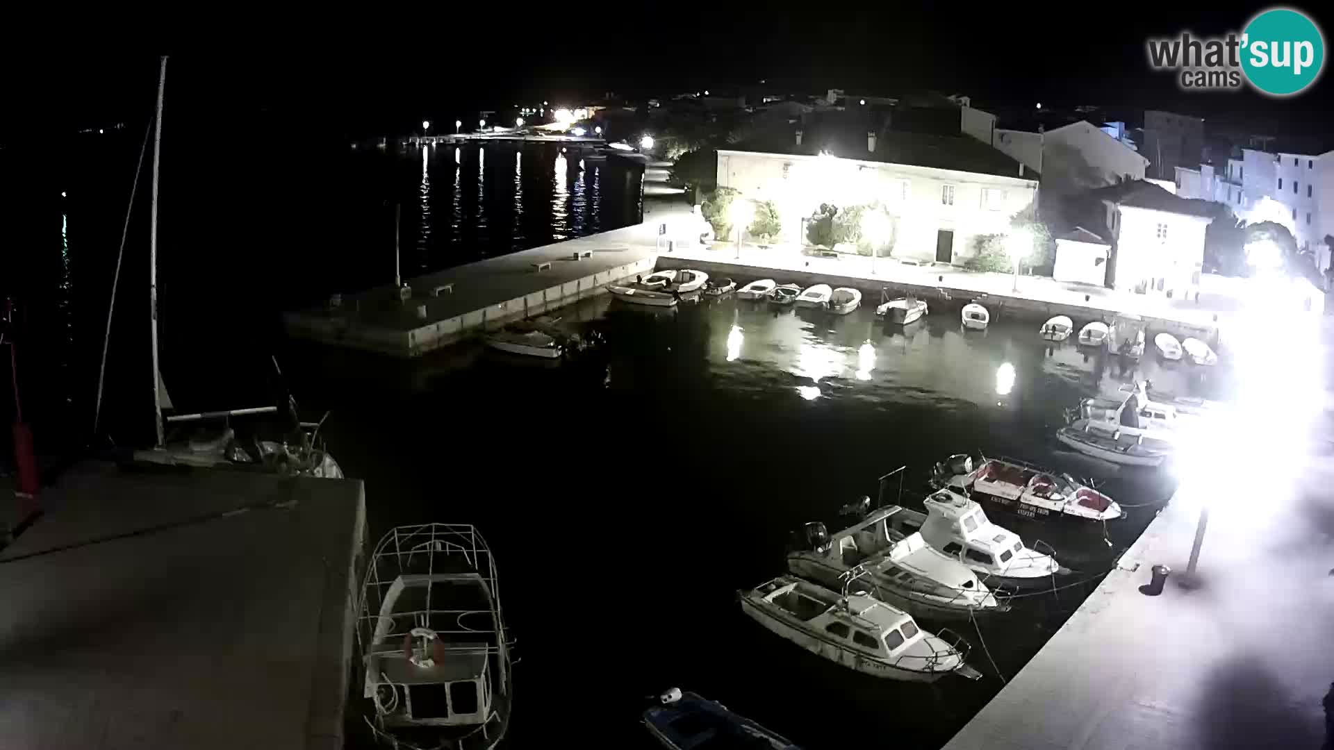 Pag webcam – town marina