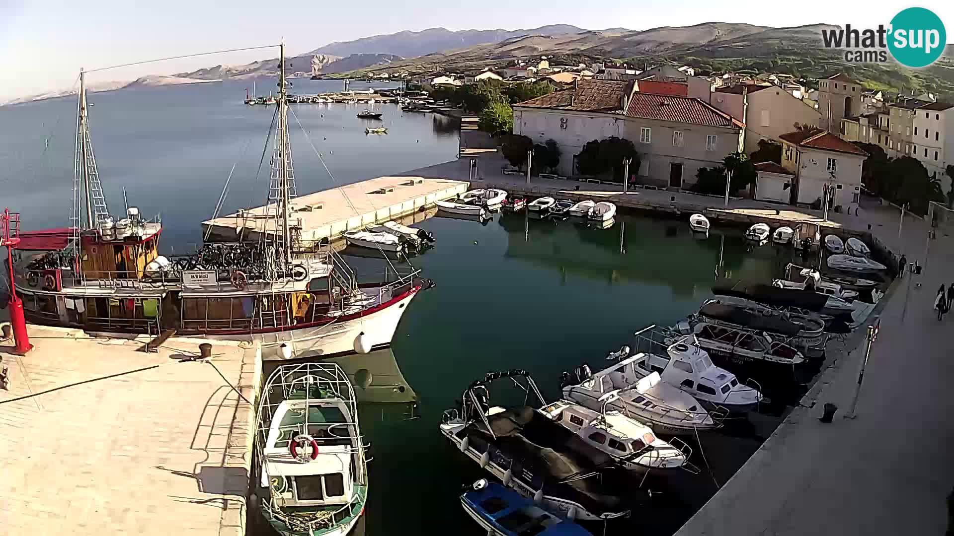 Pag webcam – town marina