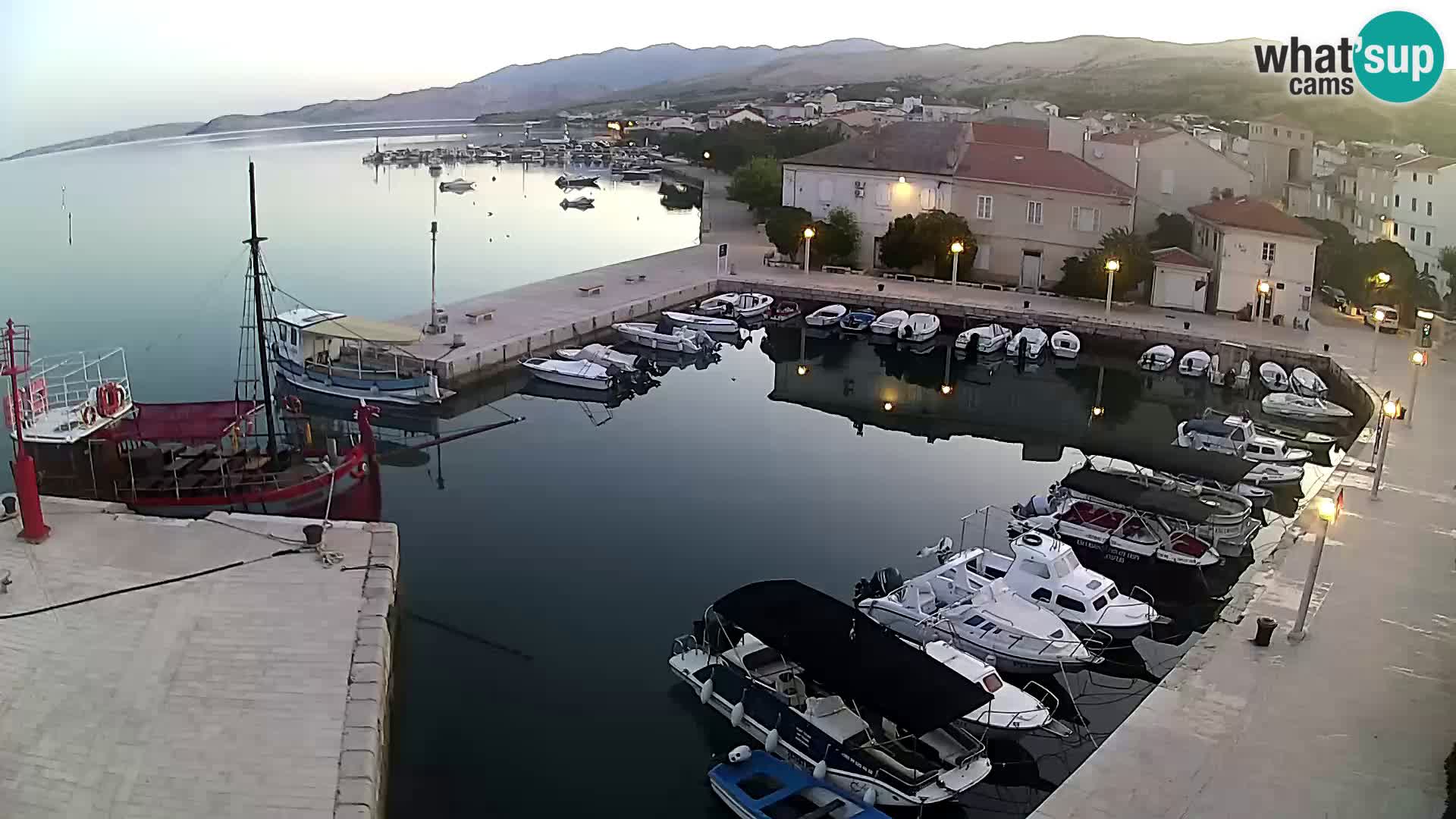 Pag webcam – town marina