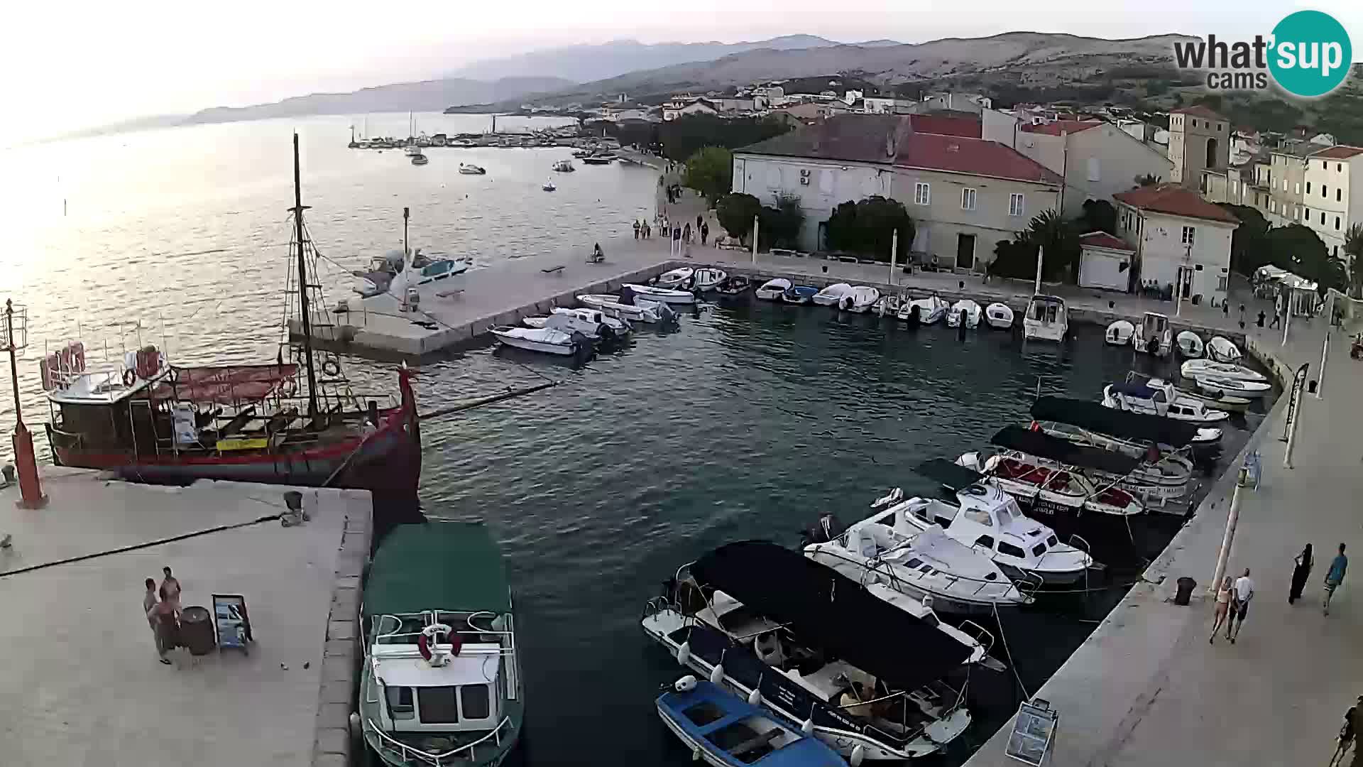 Pag webcam – town marina