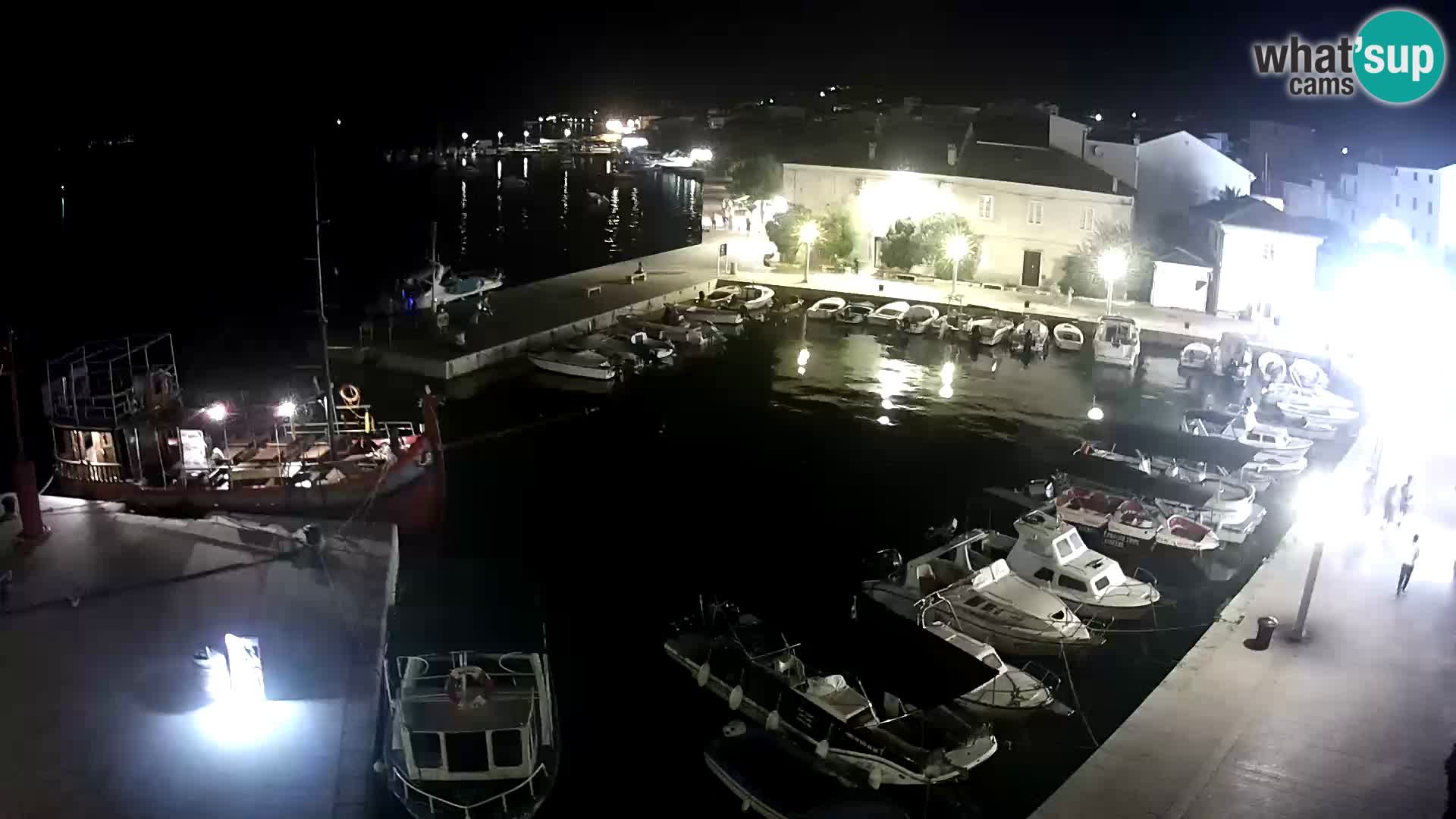 Pag webcam – town marina