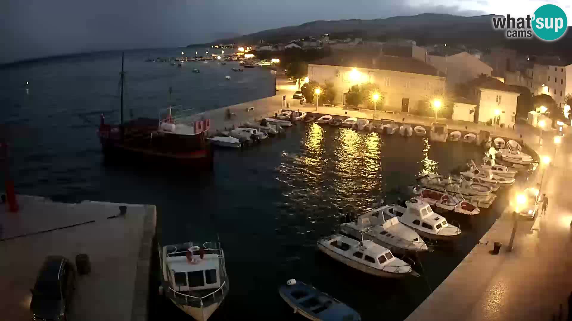 Livecam Pag – Marina de la ville