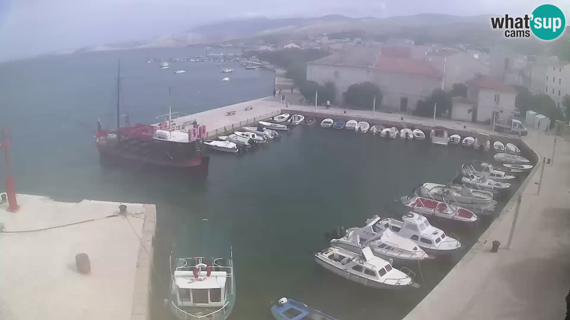 Pag web kamera – gradska marina