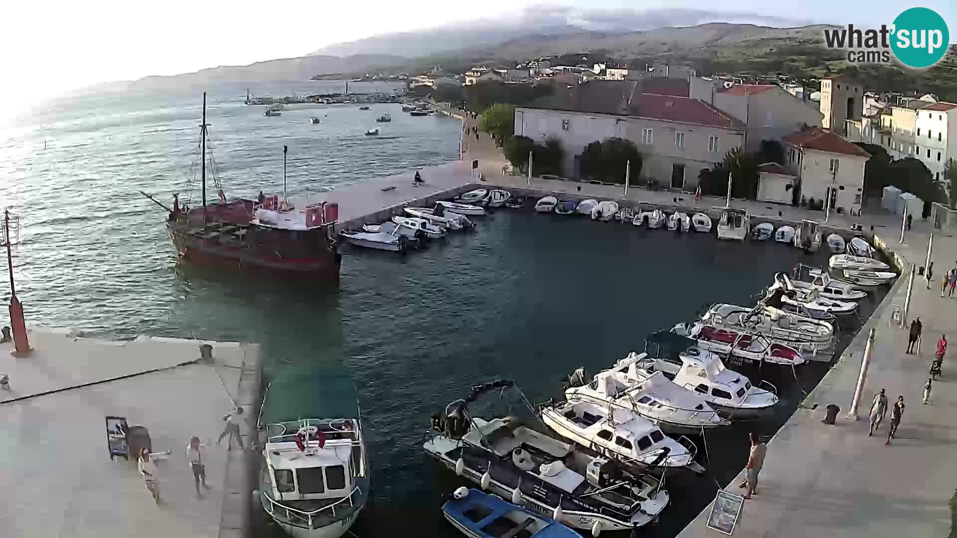 Pag webcam – town marina