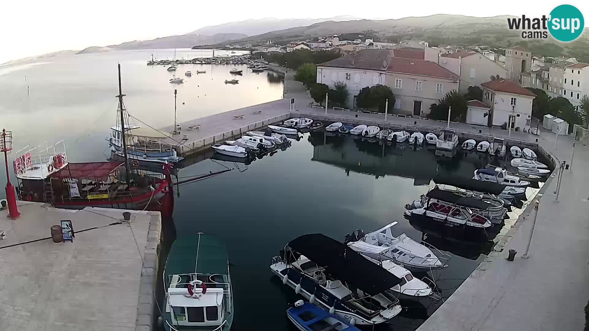 Pag webcam – town marina