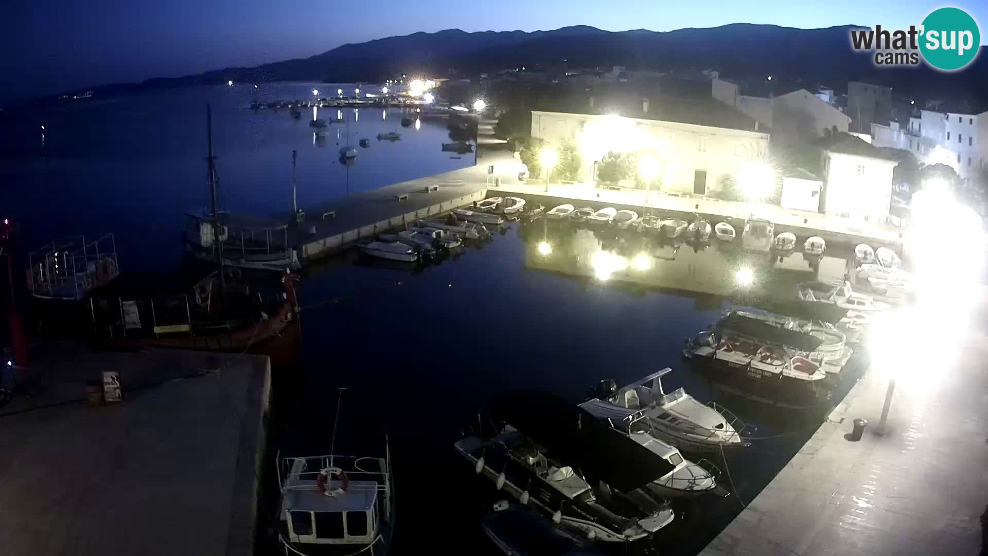 Livecam Pag – Marina de la ville