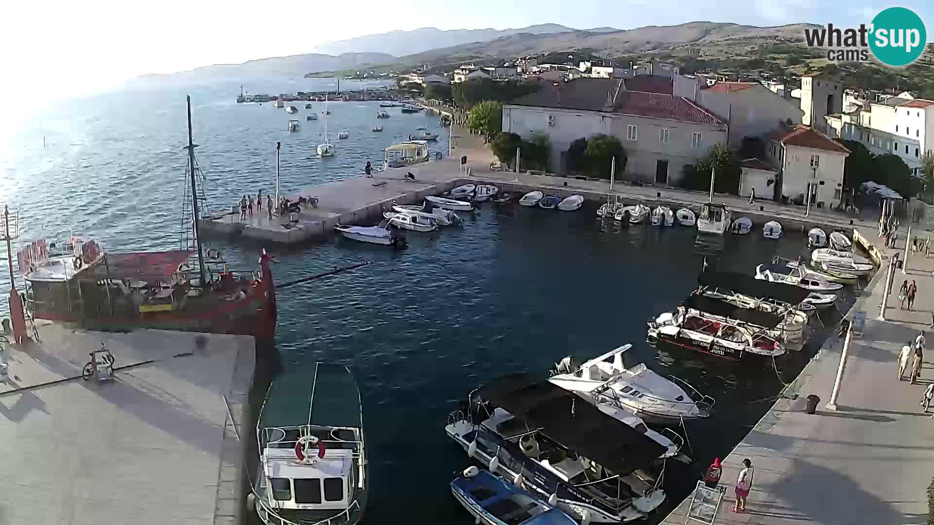 Pag webcam – town marina